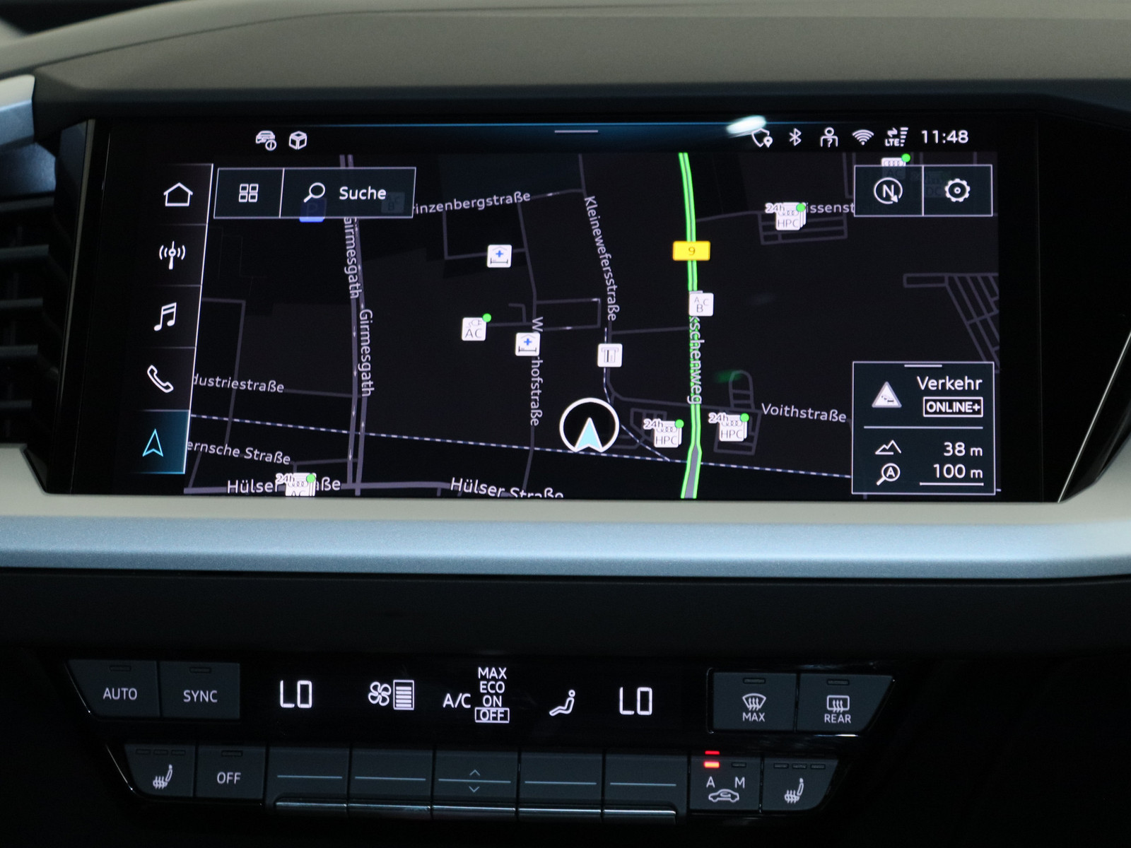 AUDI Q4 45 MATRIX-LED HUD ACC NAVI KAMERA SHZ e-tron AUDI Q4 45 MATRIX-LED HUD ACC NAVI KAMERA SHZ e-tron