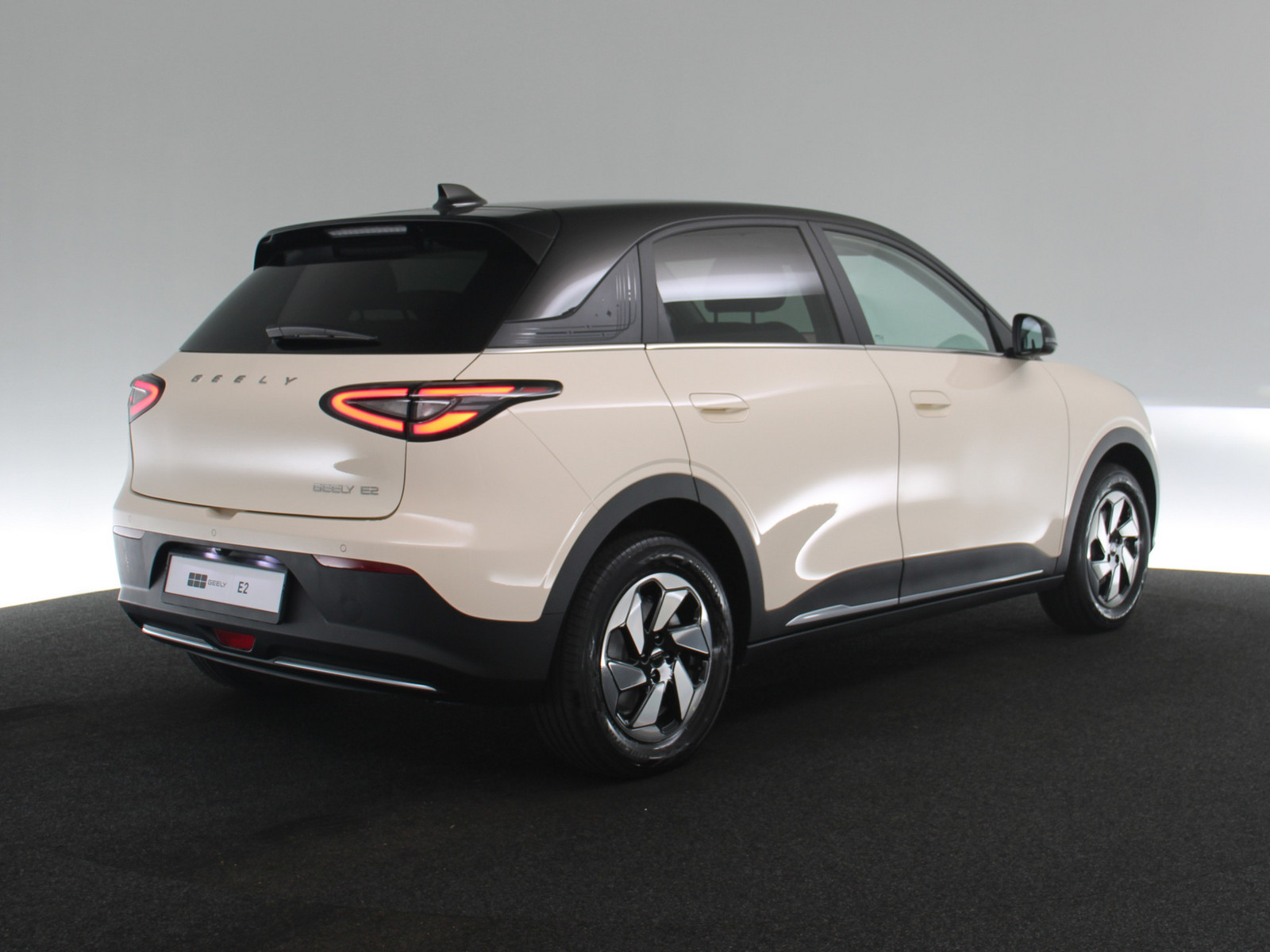GEELY E2 Ultra GEELY E2 Ultra