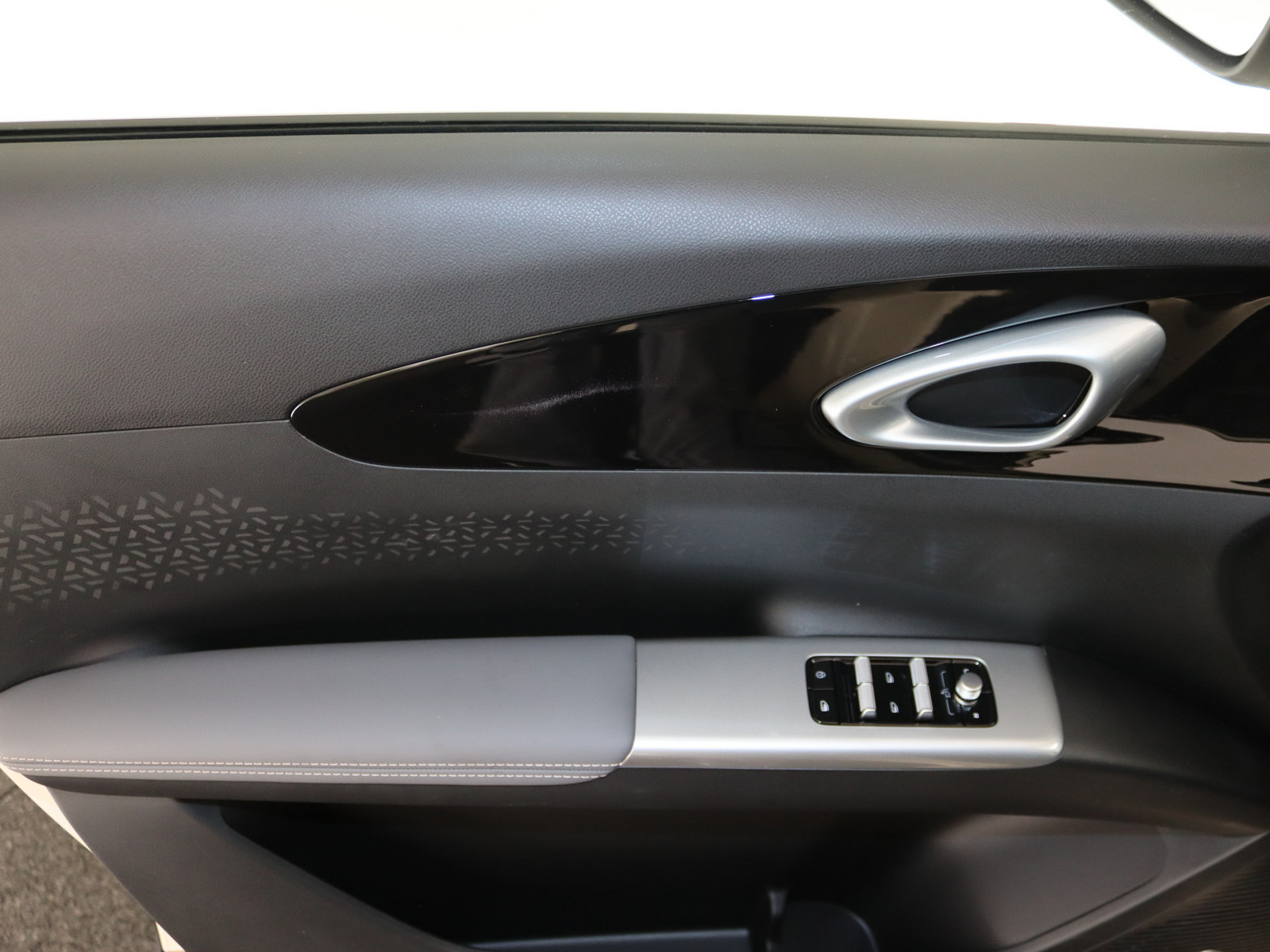 GEELY E2 Ultra GEELY E2 Ultra