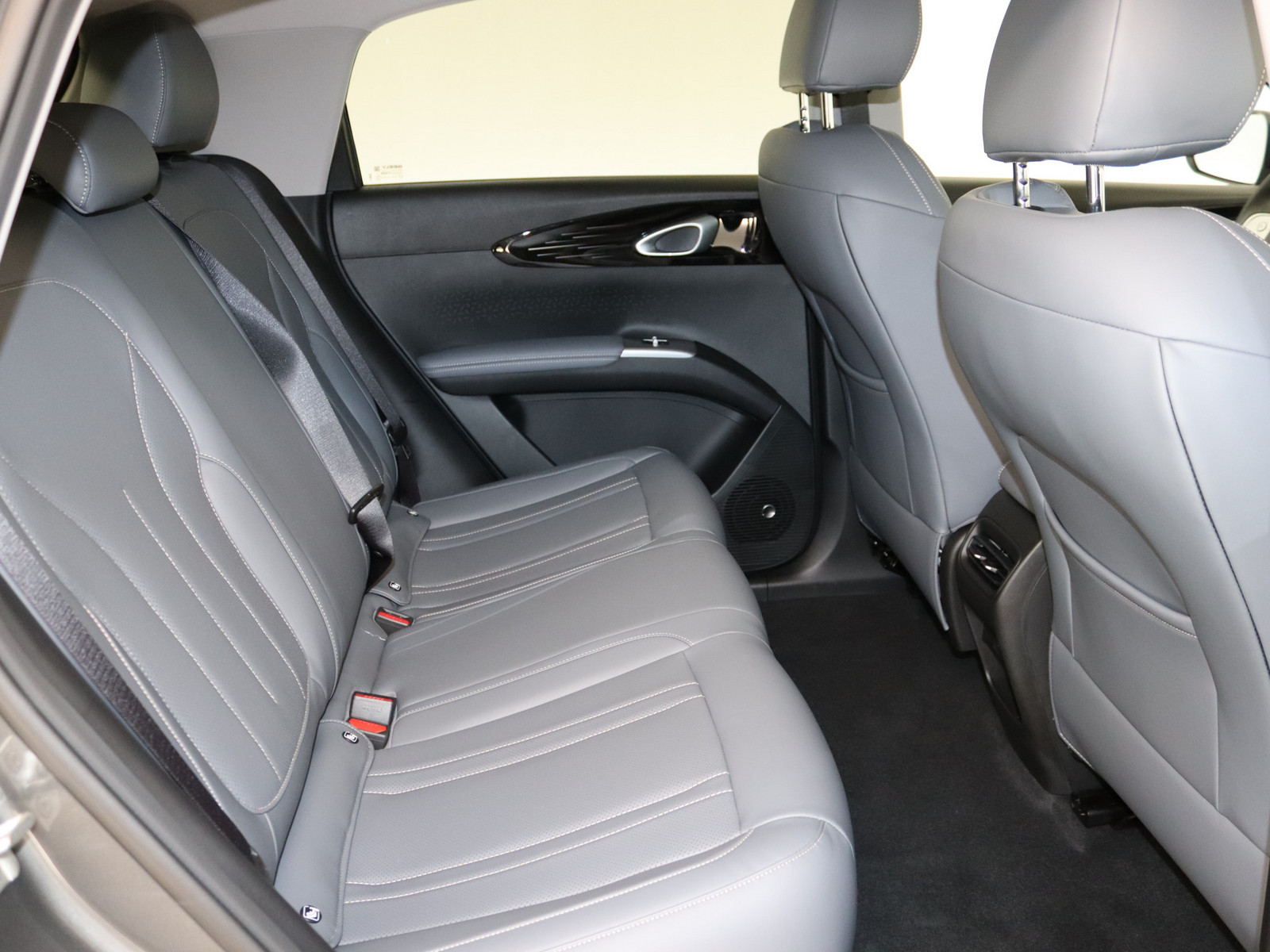 GEELY E2 Max GEELY E2 Max