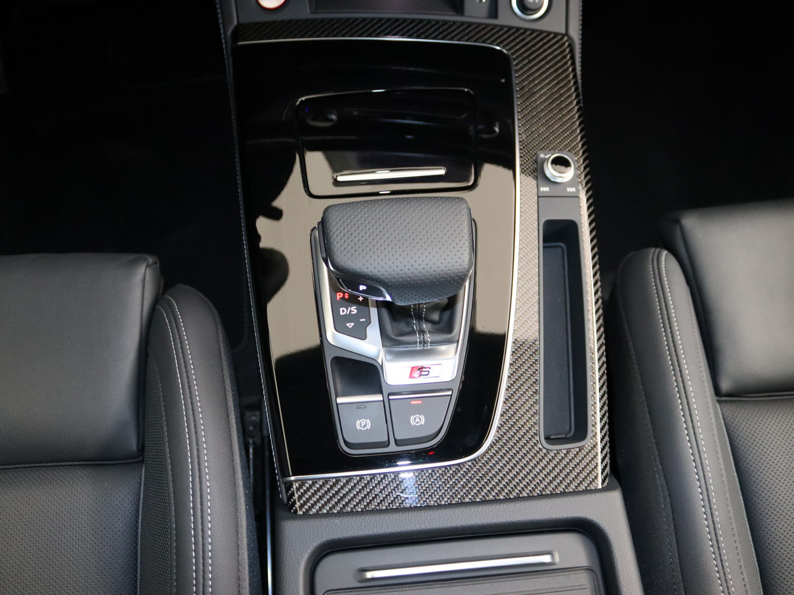AUDI SQ5 Sportback TDI 3.0 quattro AUDI SQ5 Sportback TDI 3.0 quattro