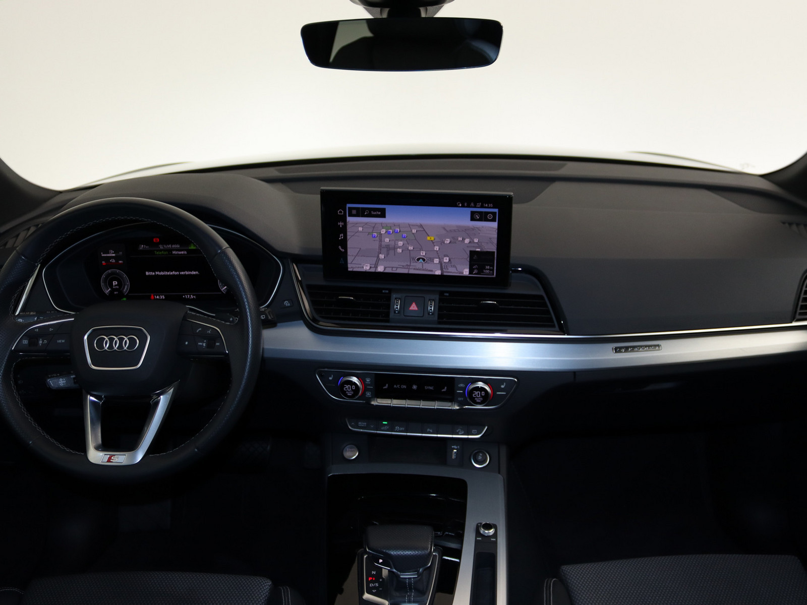 AUDI Q5 50 TFSI e quattro S line AUDI Q5 50 TFSI e quattro S line