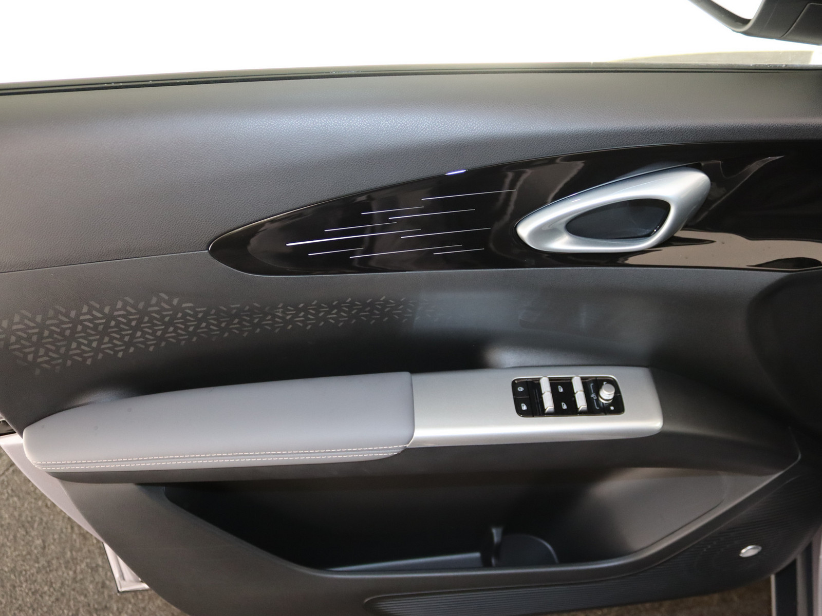 GEELY E2 Max GEELY E2 Max