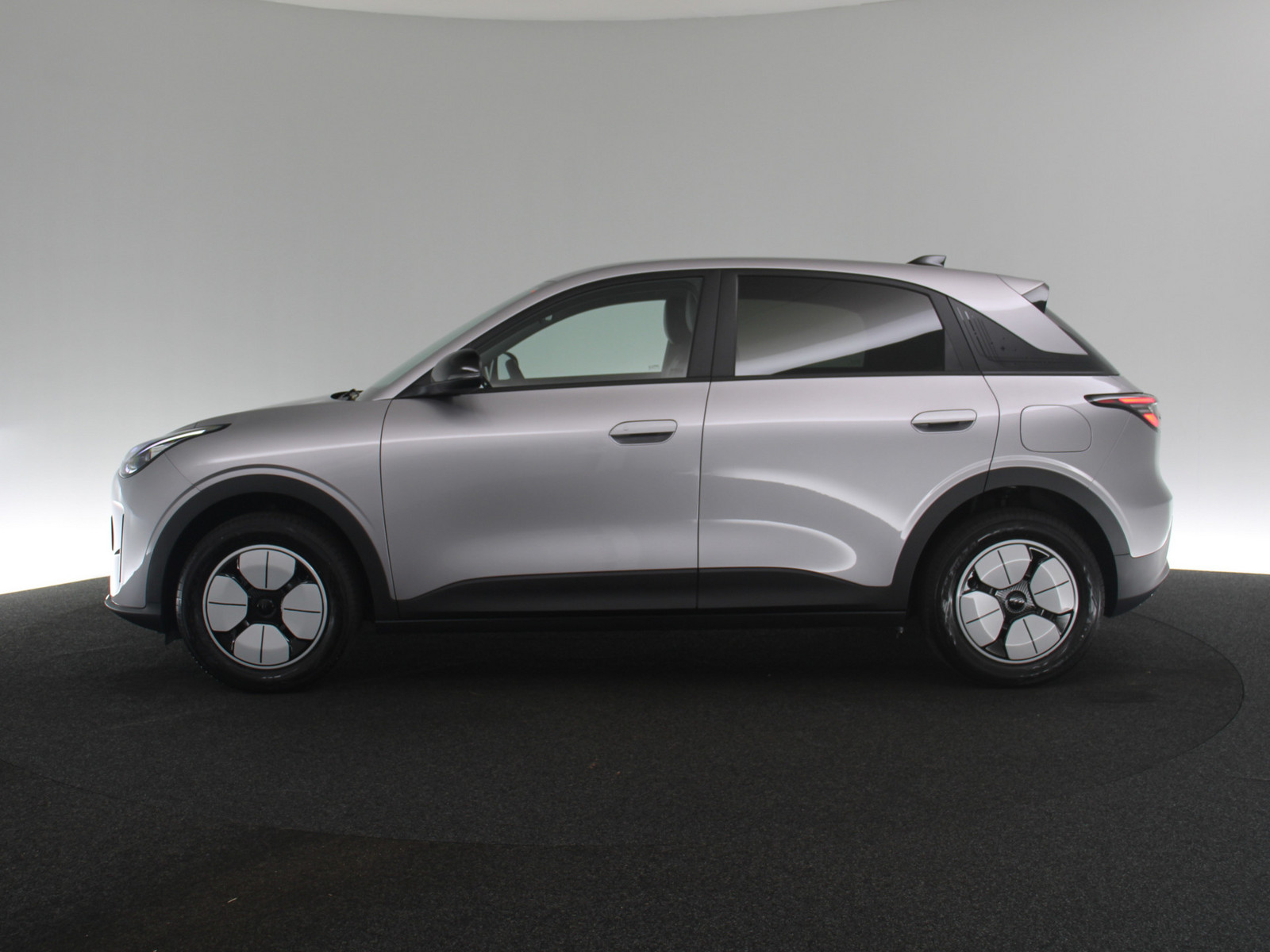 GEELY E2 Max GEELY E2 Max