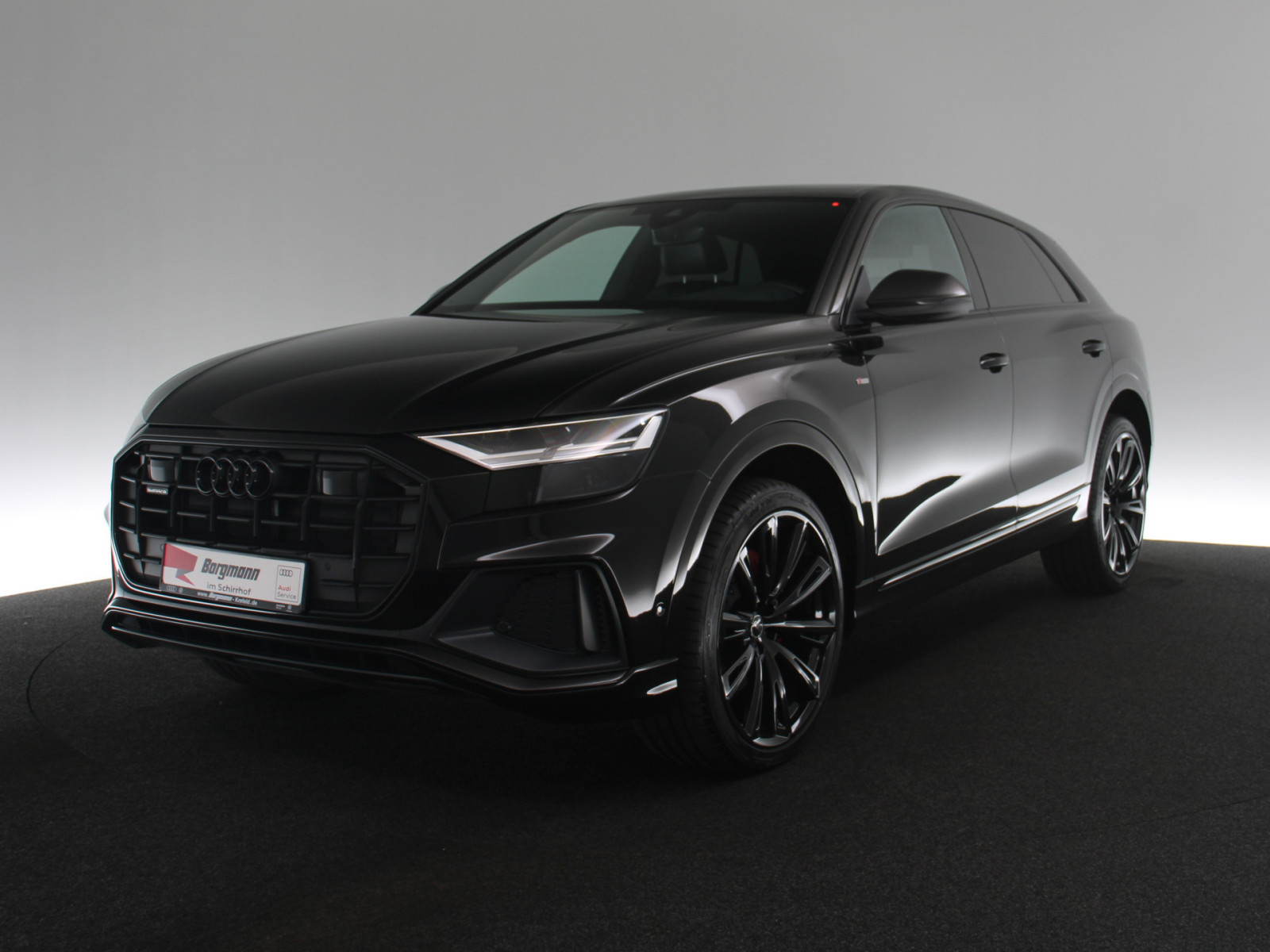 AUDI Q8 50 TDI quattro competition plus AUDI Q8 50 TDI quattro competition plus