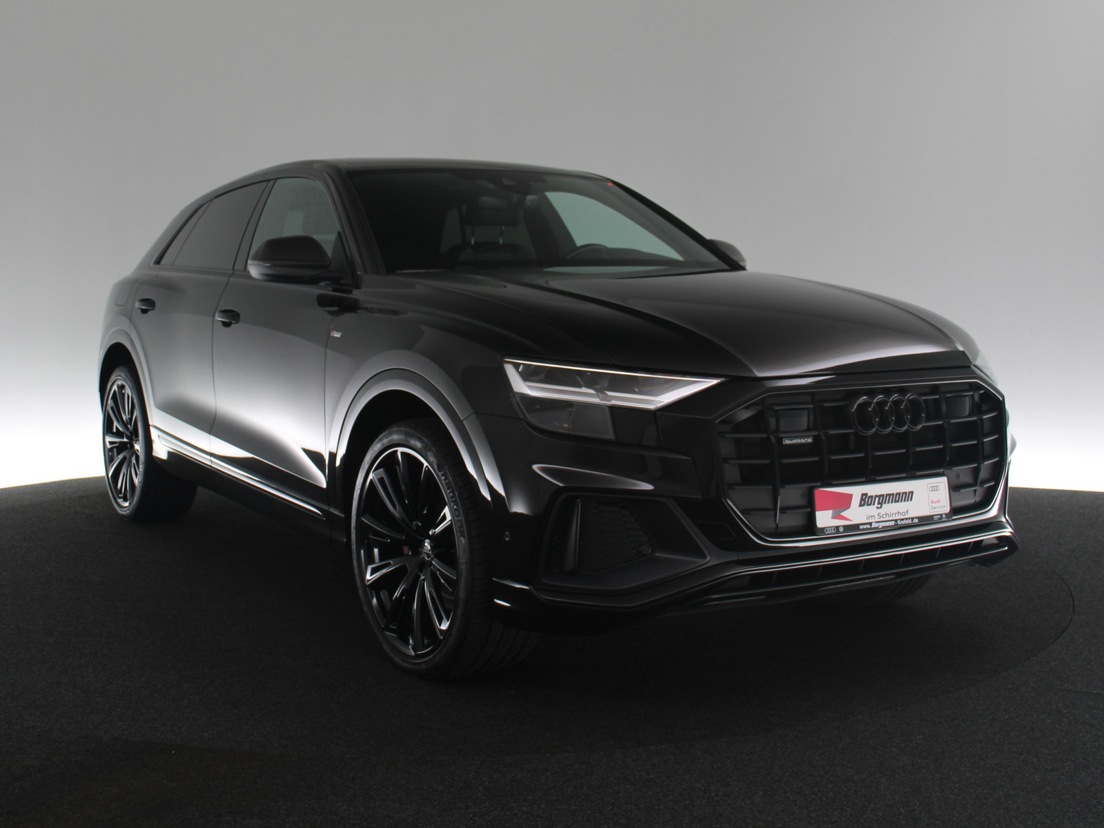 AUDI Q8 50 TDI quattro competition plus AUDI Q8 50 TDI quattro competition plus