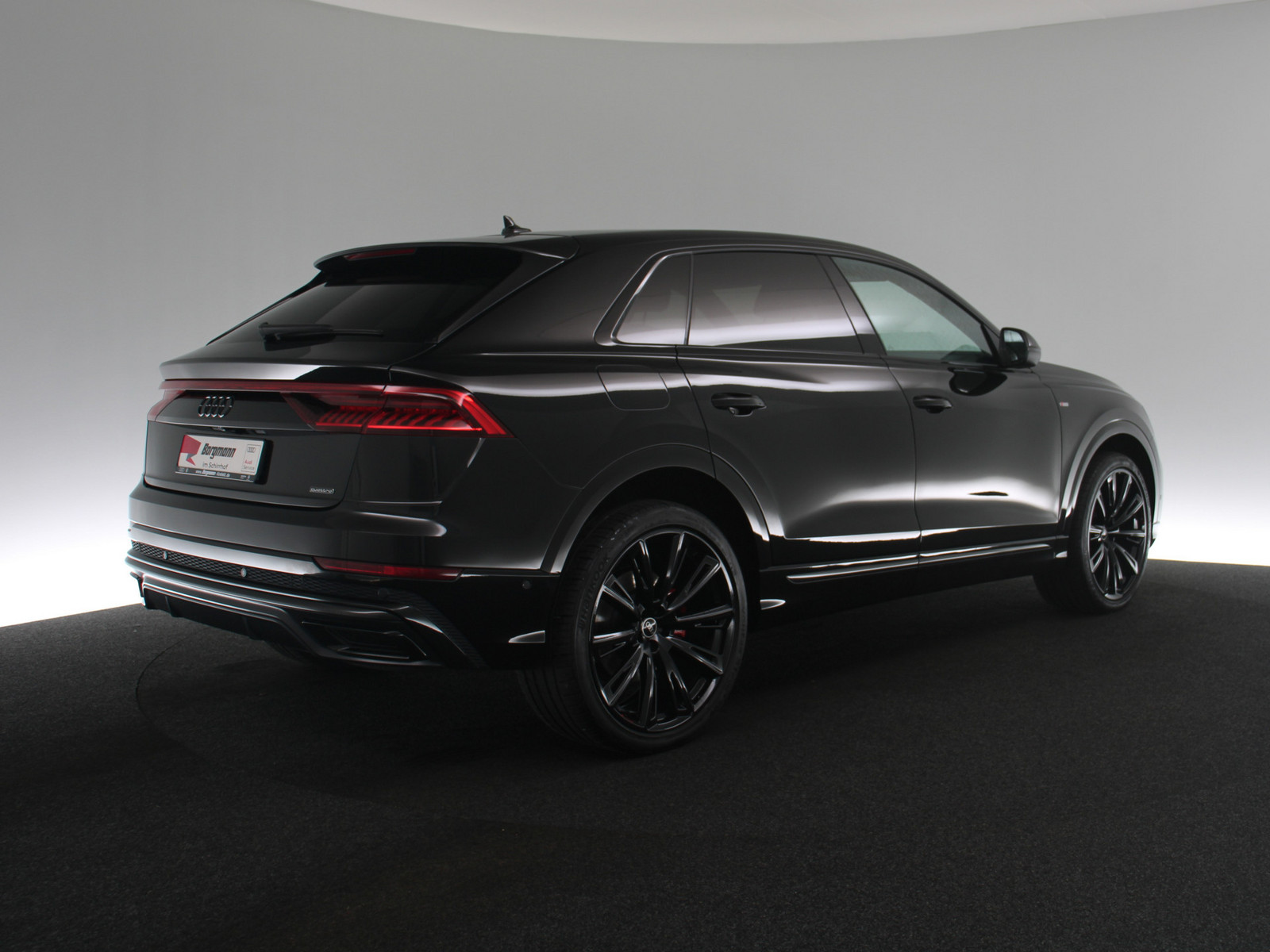AUDI Q8 50 TDI quattro competition plus AUDI Q8 50 TDI quattro competition plus