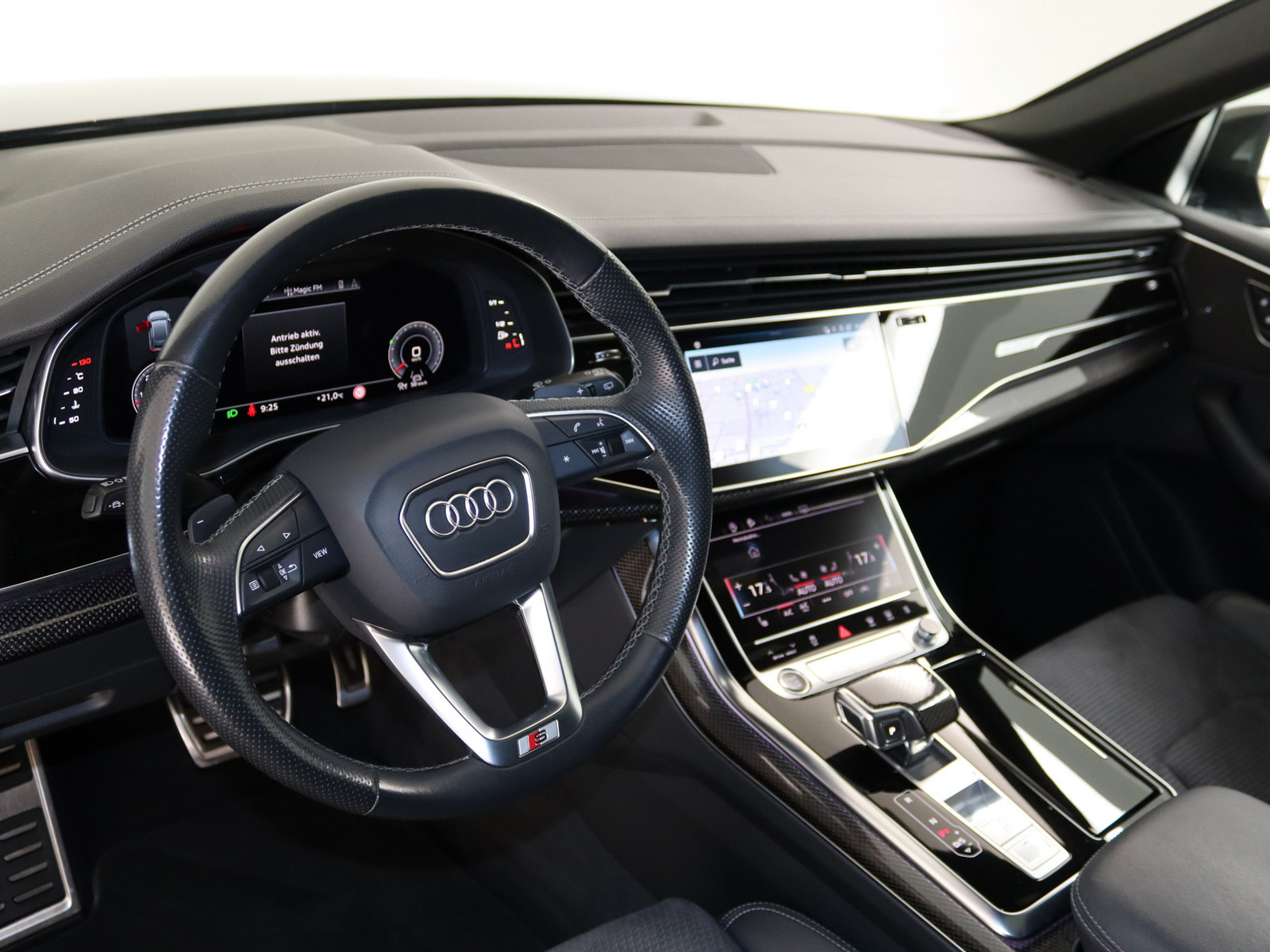 AUDI Q8 50 TDI quattro competition plus AUDI Q8 50 TDI quattro competition plus