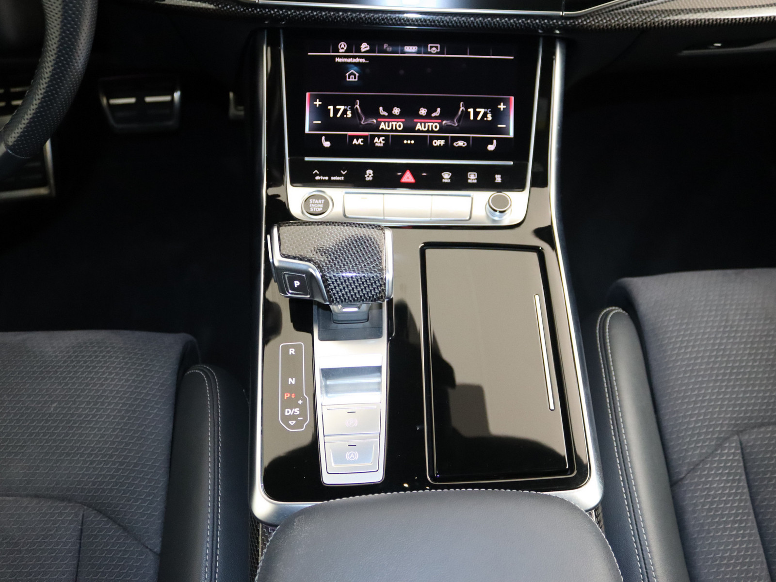 AUDI Q8 50 TDI quattro competition plus AUDI Q8 50 TDI quattro competition plus