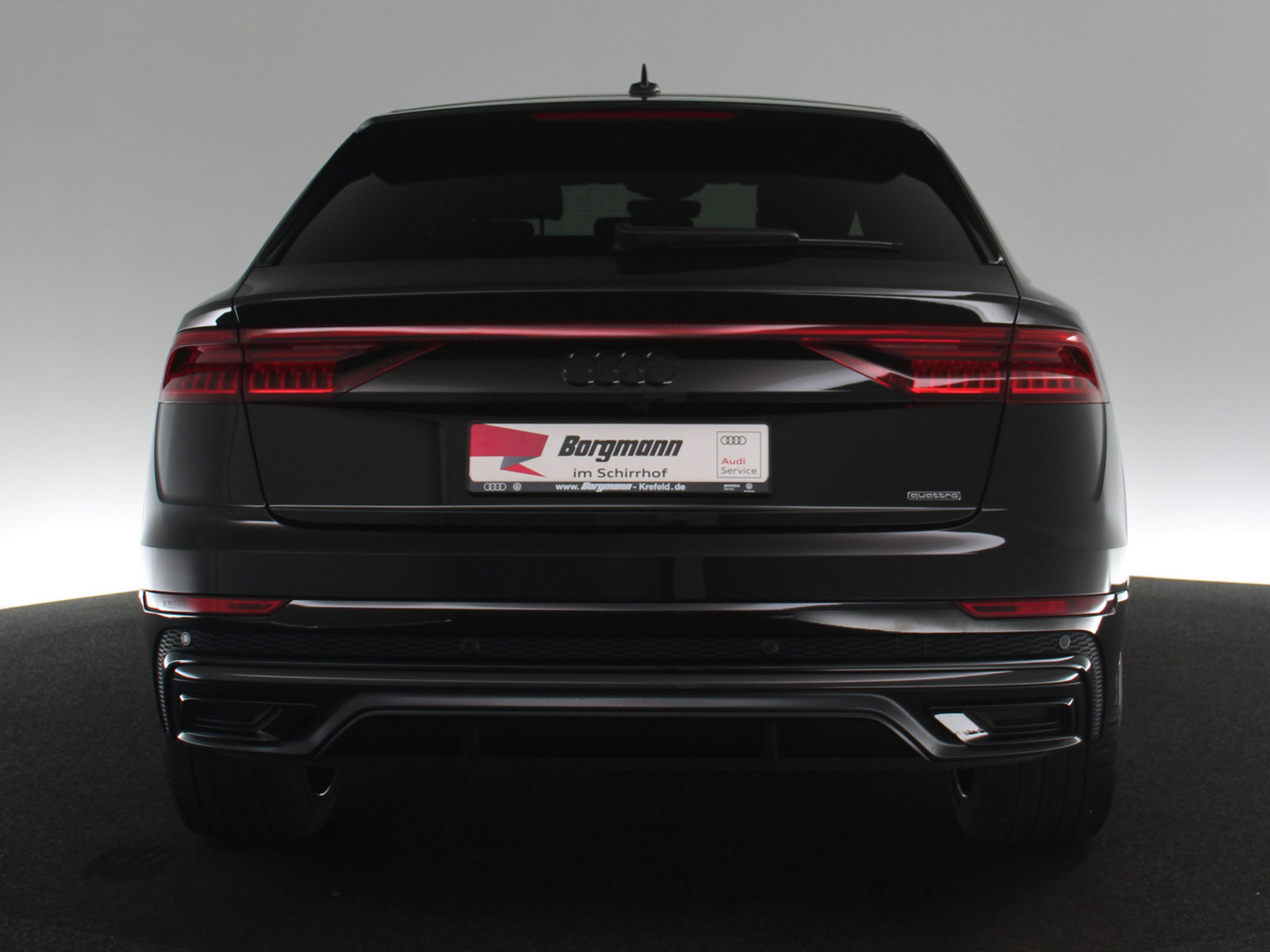AUDI Q8 50 TDI quattro competition plus AUDI Q8 50 TDI quattro competition plus
