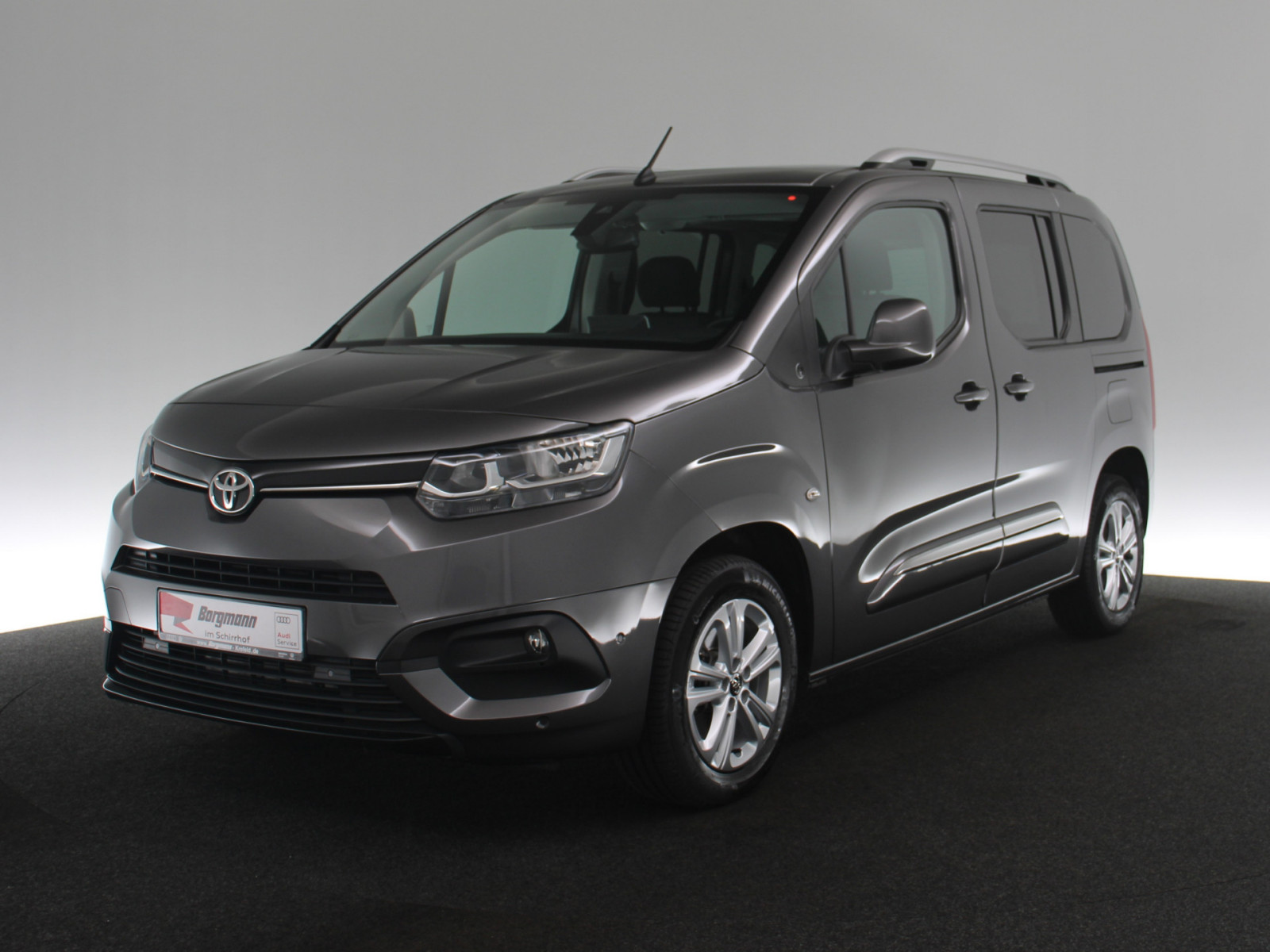 TOYOTA Proace City Verso 1.2 L1 Team Deutschland TOYOTA Proace City Verso 1.2 L1 Team Deutschland