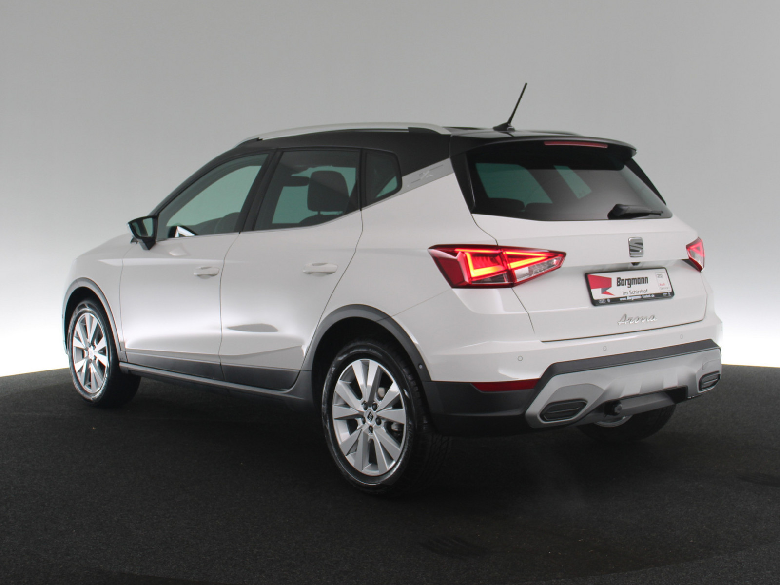 SEAT Arona 1.0 TSI Xperience SEAT Arona 1.0 TSI Xperience