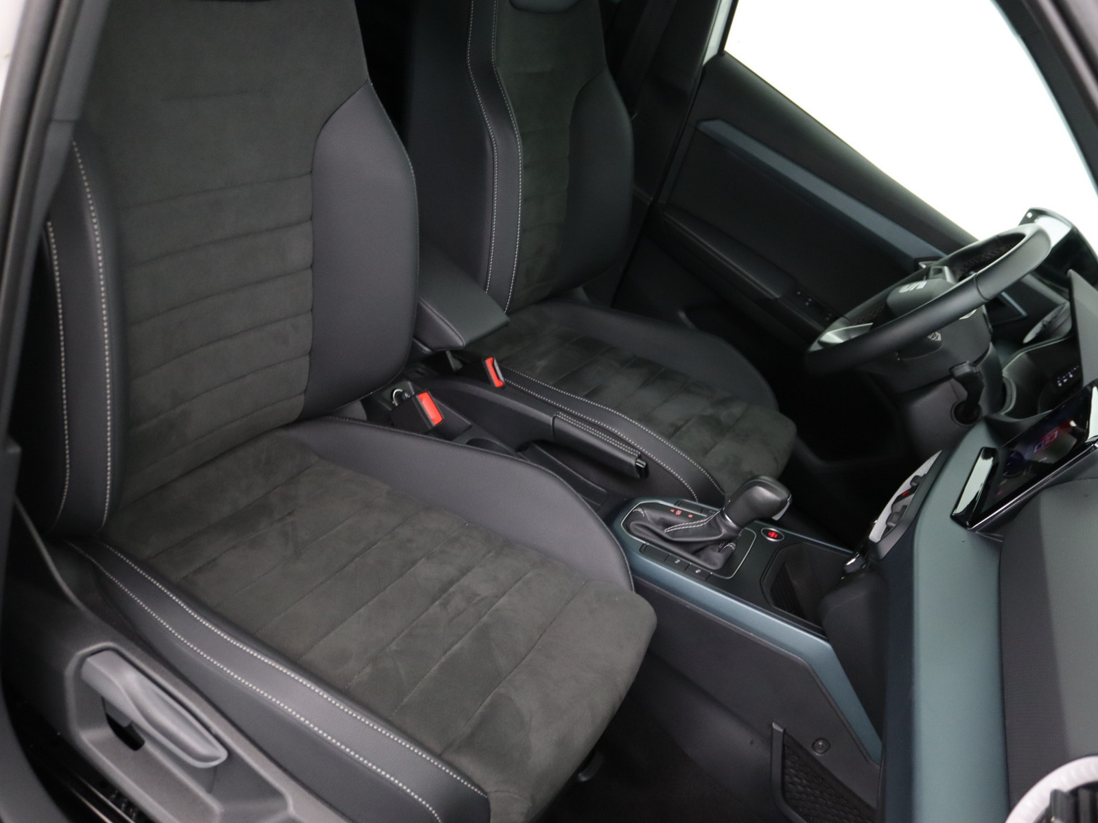 SEAT Arona 1.0 TSI Xperience SEAT Arona 1.0 TSI Xperience