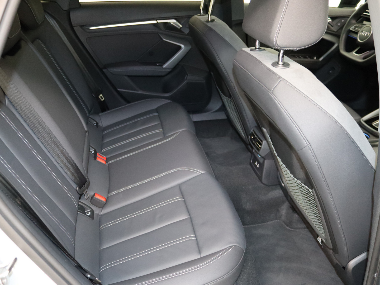 AUDI A3 Sportback advanced AUDI A3 Sportback advanced