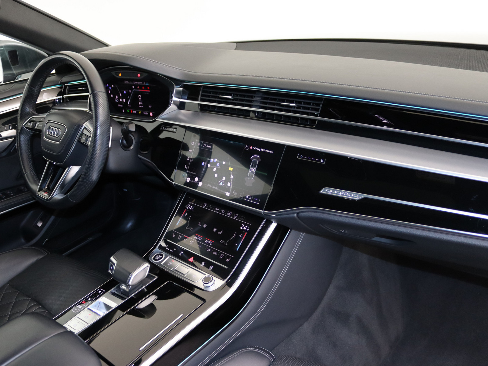 AUDI A8 50 TDI 2 x S-line AUDI A8 50 TDI 2 x S-line