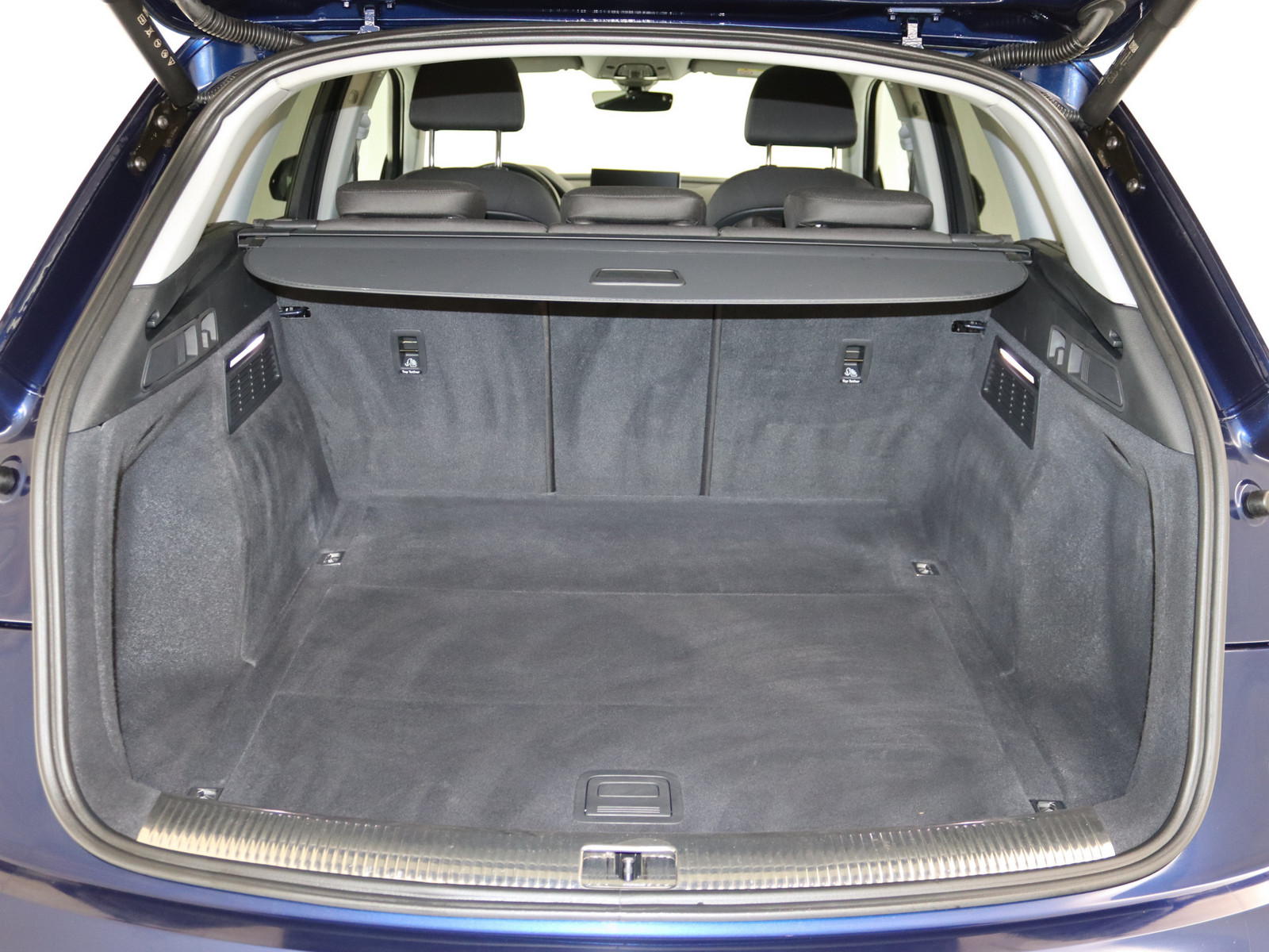 AUDI Q5 40 TDI quattro advanced AUDI Q5 40 TDI quattro advanced