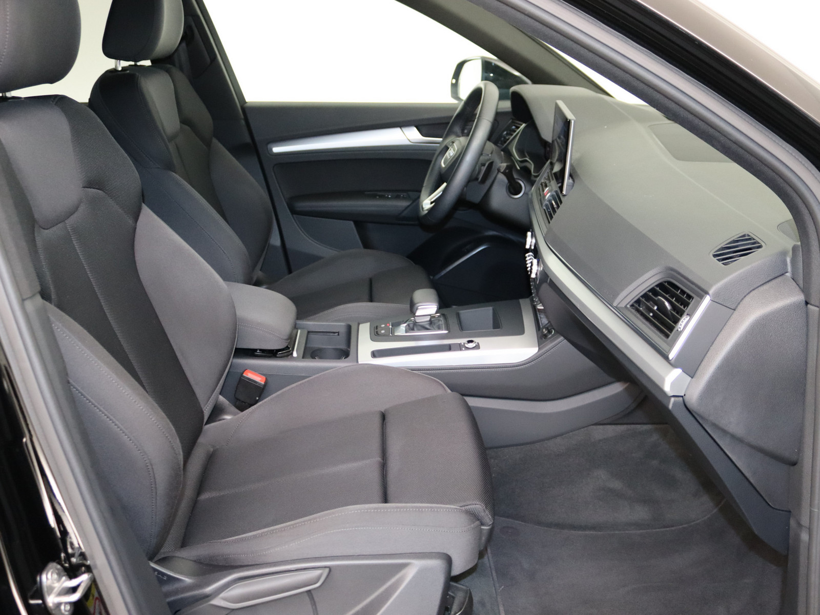AUDI Q5 35 TDI AUDI Q5 35 TDI