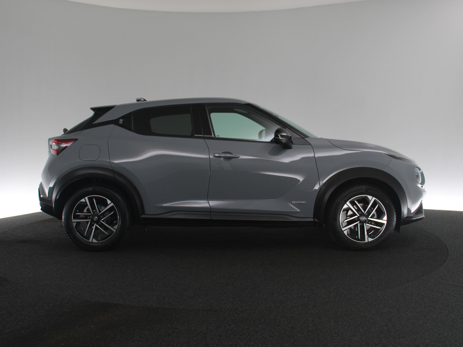 NISSAN Juke 1.6 Hybrid N-Connecta NISSAN Juke 1.6 Hybrid N-Connecta