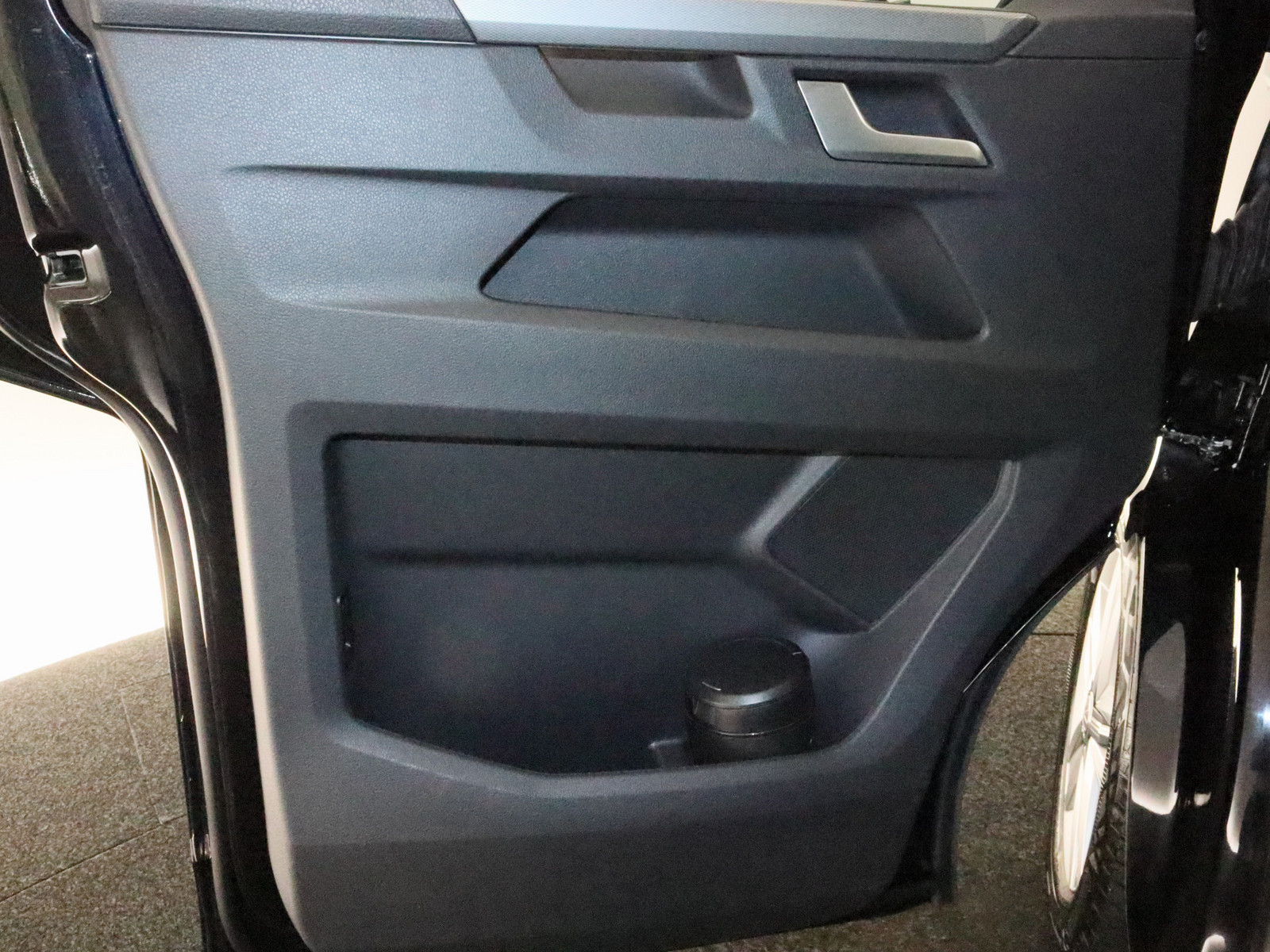 VW T6.1 Multivan 2.0 TDI Generation Six VW T6.1 Multivan 2.0 TDI Generation Six