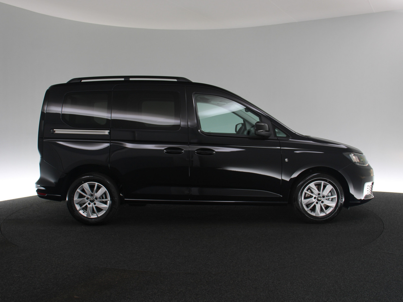 VW Caddy 2.0 TDI Life VW Caddy 2.0 TDI Life