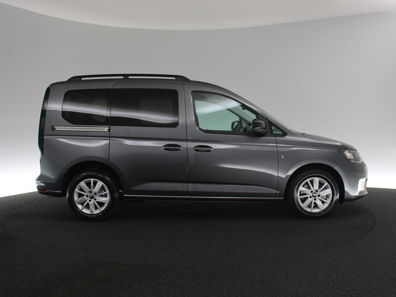 VW Caddy 2.0 TDI Life VW Caddy 2.0 TDI Life