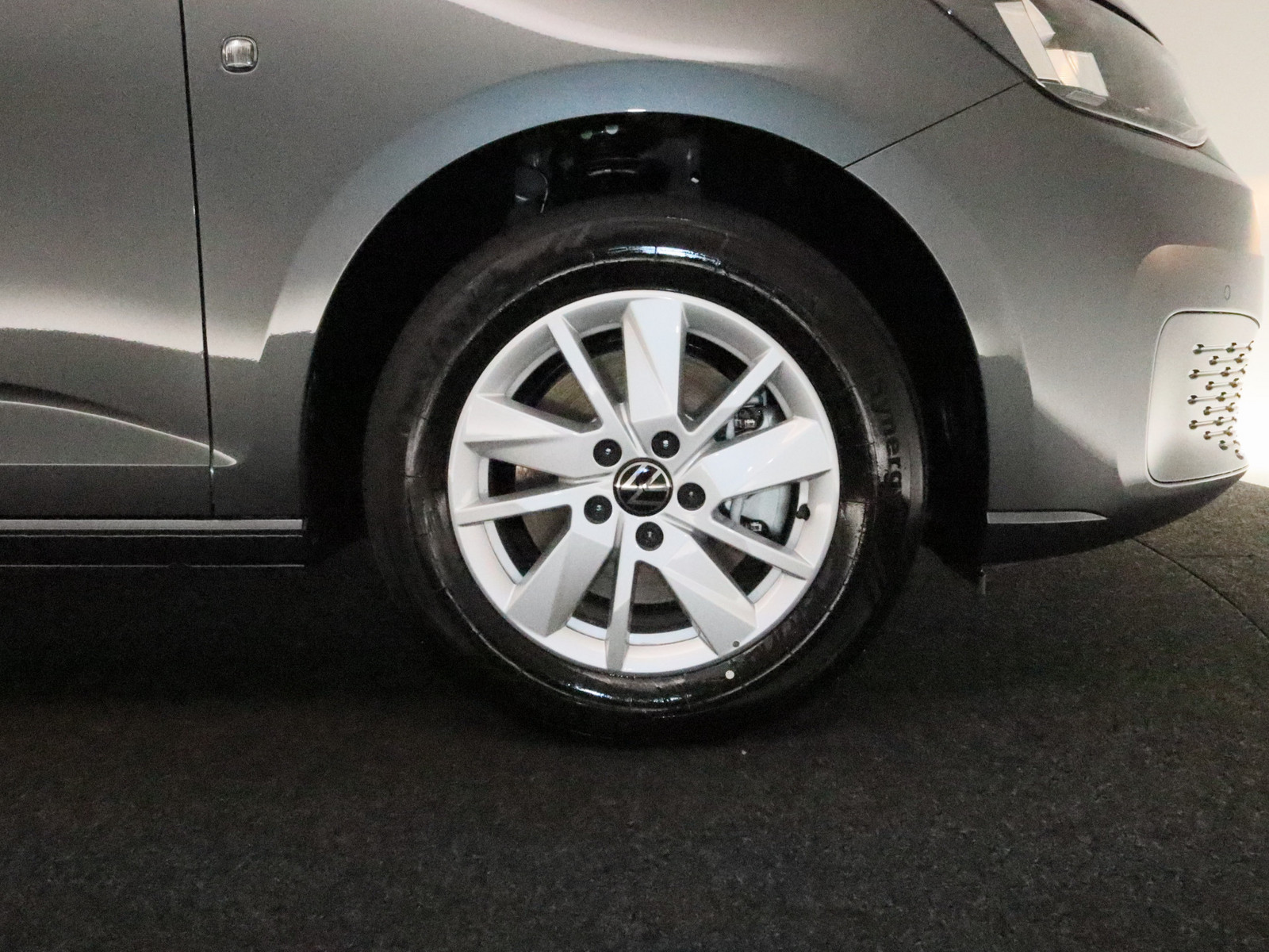 VW Caddy 2.0 TDI Life VW Caddy 2.0 TDI Life