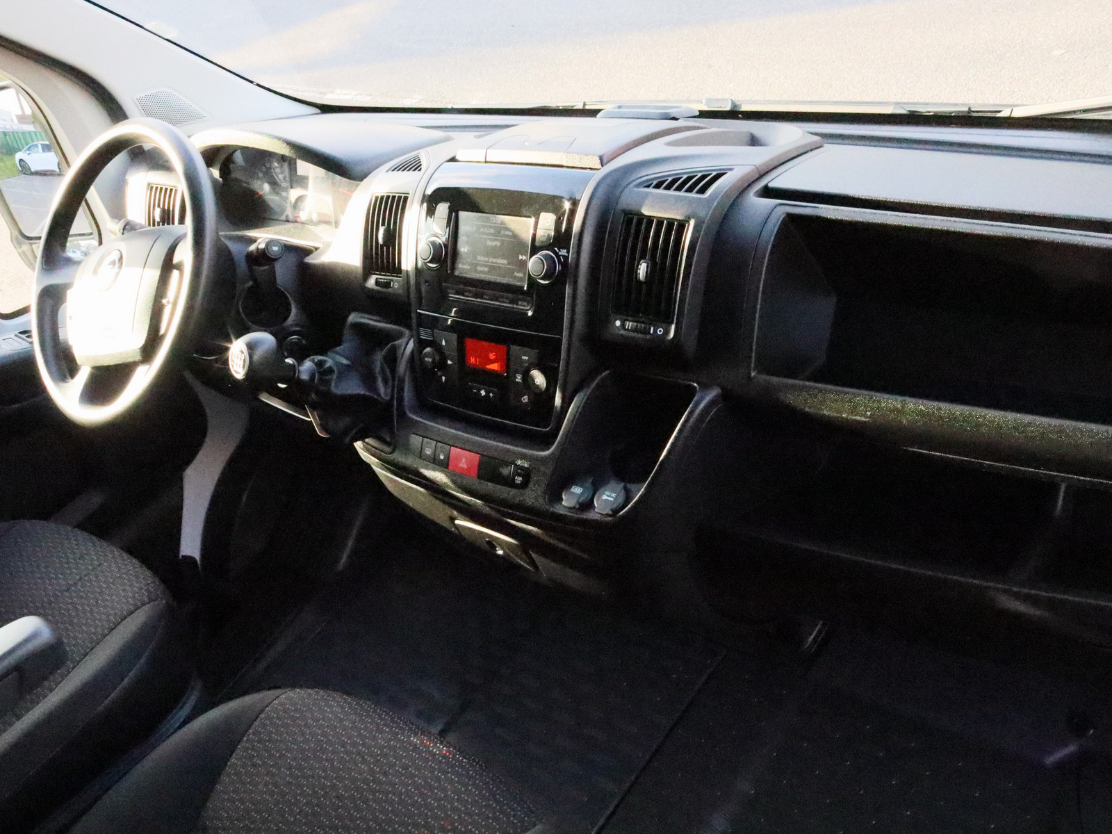 OPEL Movano Kasten 2.2 L4H3 3,5t Edition OPEL Movano Kasten 2.2 L4H3 3,5t Edition