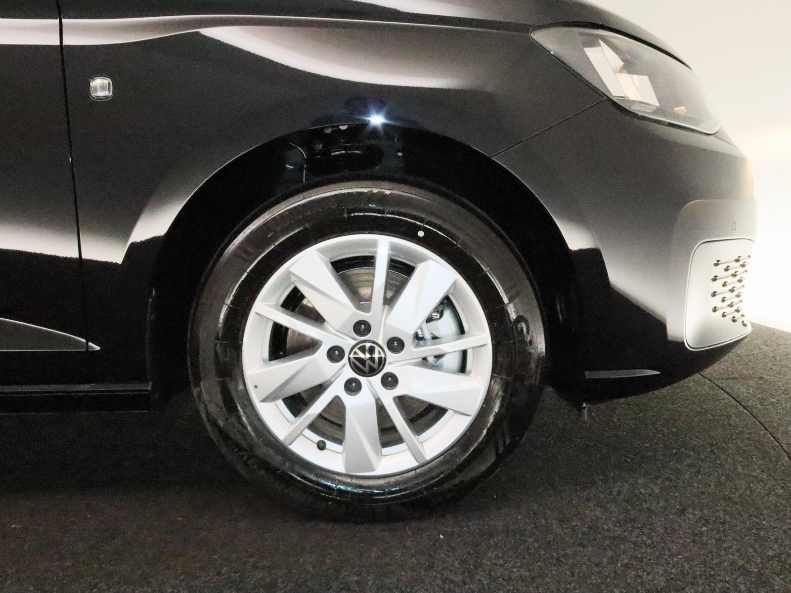 VW Caddy 1.5 TSI Life VW Caddy 1.5 TSI Life