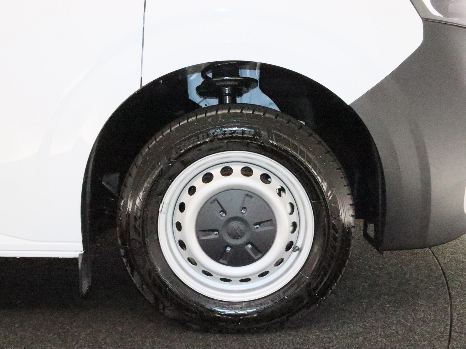 VW T7 Kasten 2.0 TDI KR L1H1 AHK LED KAMERA PDC VW T7 Kasten 2.0 TDI KR L1H1 AHK LED KAMERA PDC