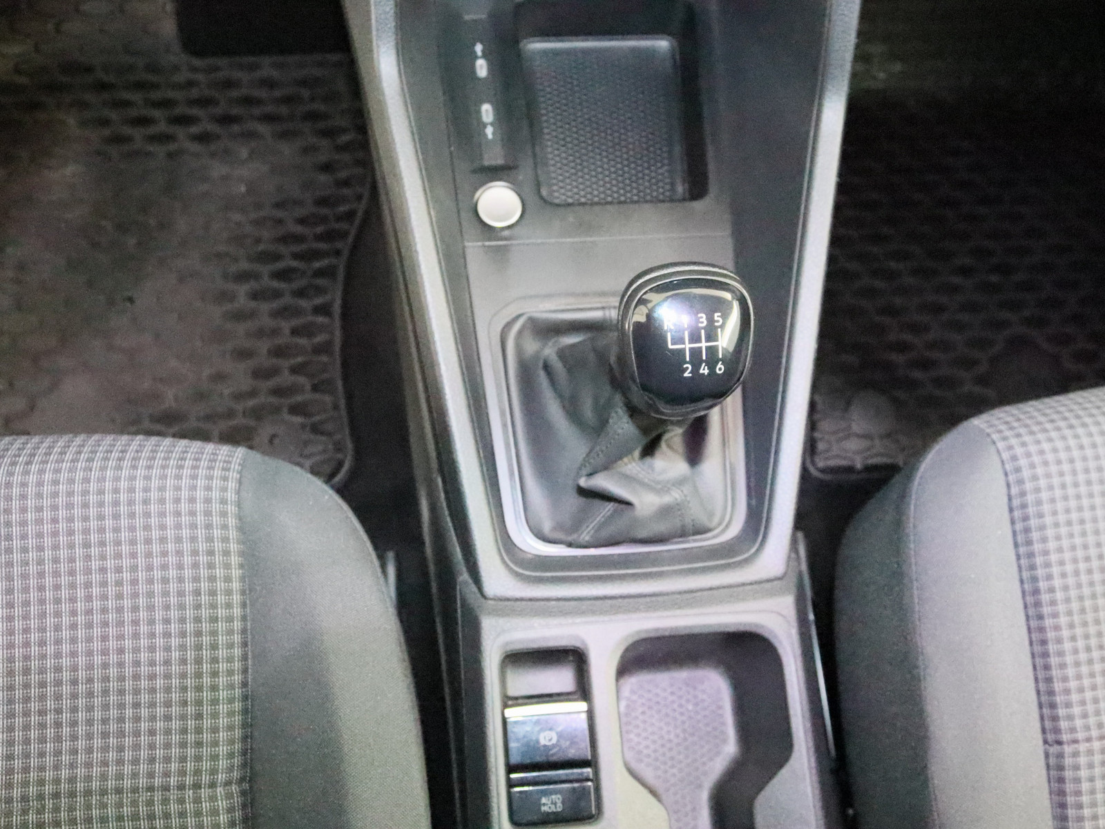 VW Caddy Cargo 2.0 TDI VW Caddy Cargo 2.0 TDI