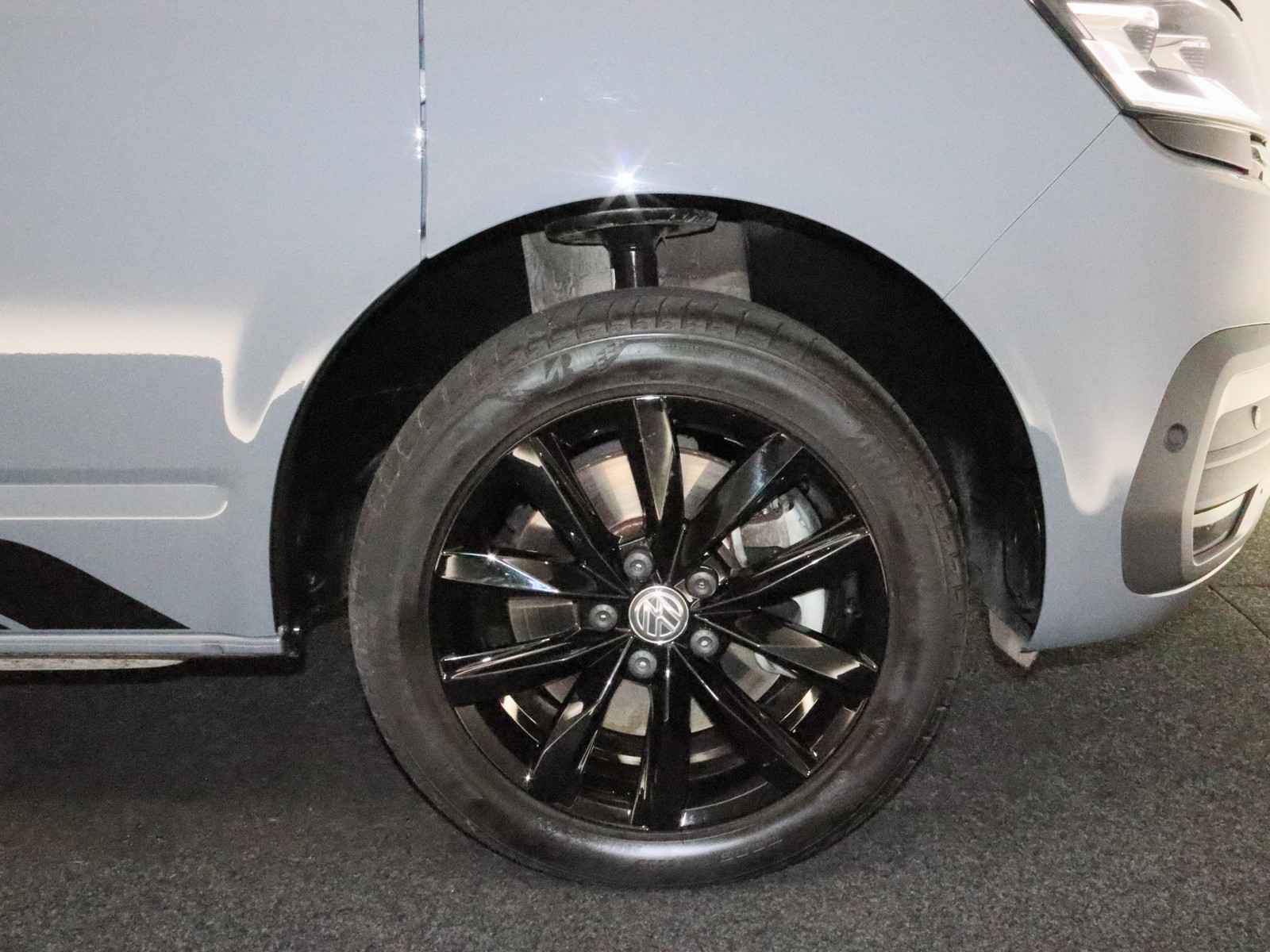 VW T6.1 California 2.0 TDI Coast Edition 4M VW T6.1 California 2.0 TDI Coast Edition 4M