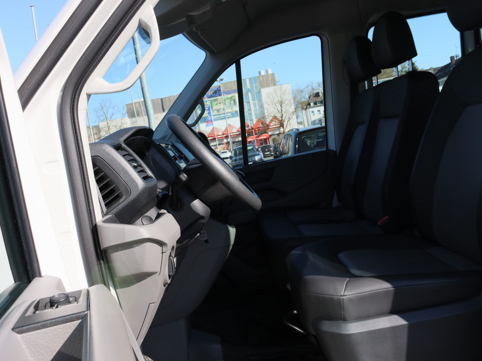 VW Crafter 35 2.0 TDI Pritsche DOKA L2 VW Crafter 35 2.0 TDI Pritsche DOKA L2