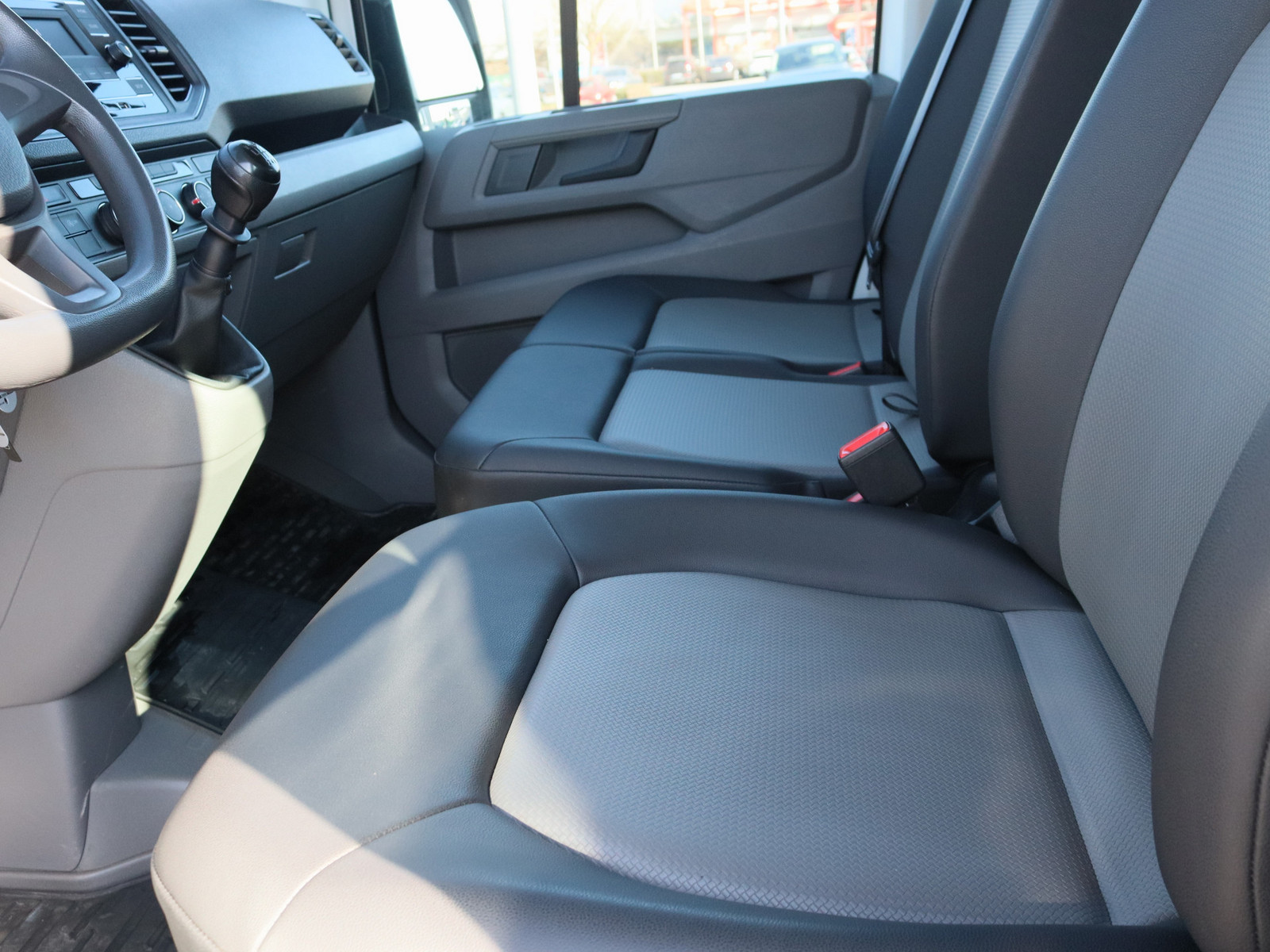 VW Crafter 35 2.0 TDI Pritsche DOKA L2 VW Crafter 35 2.0 TDI Pritsche DOKA L2