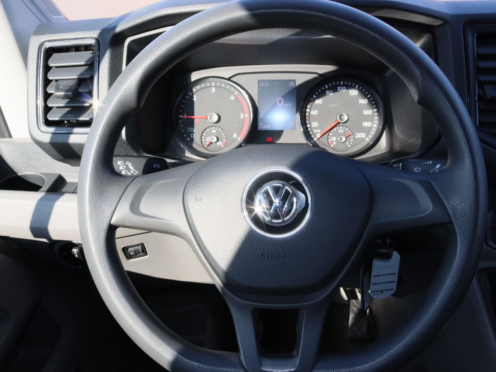 VW Crafter 35 2.0 TDI Pritsche DOKA L2 VW Crafter 35 2.0 TDI Pritsche DOKA L2