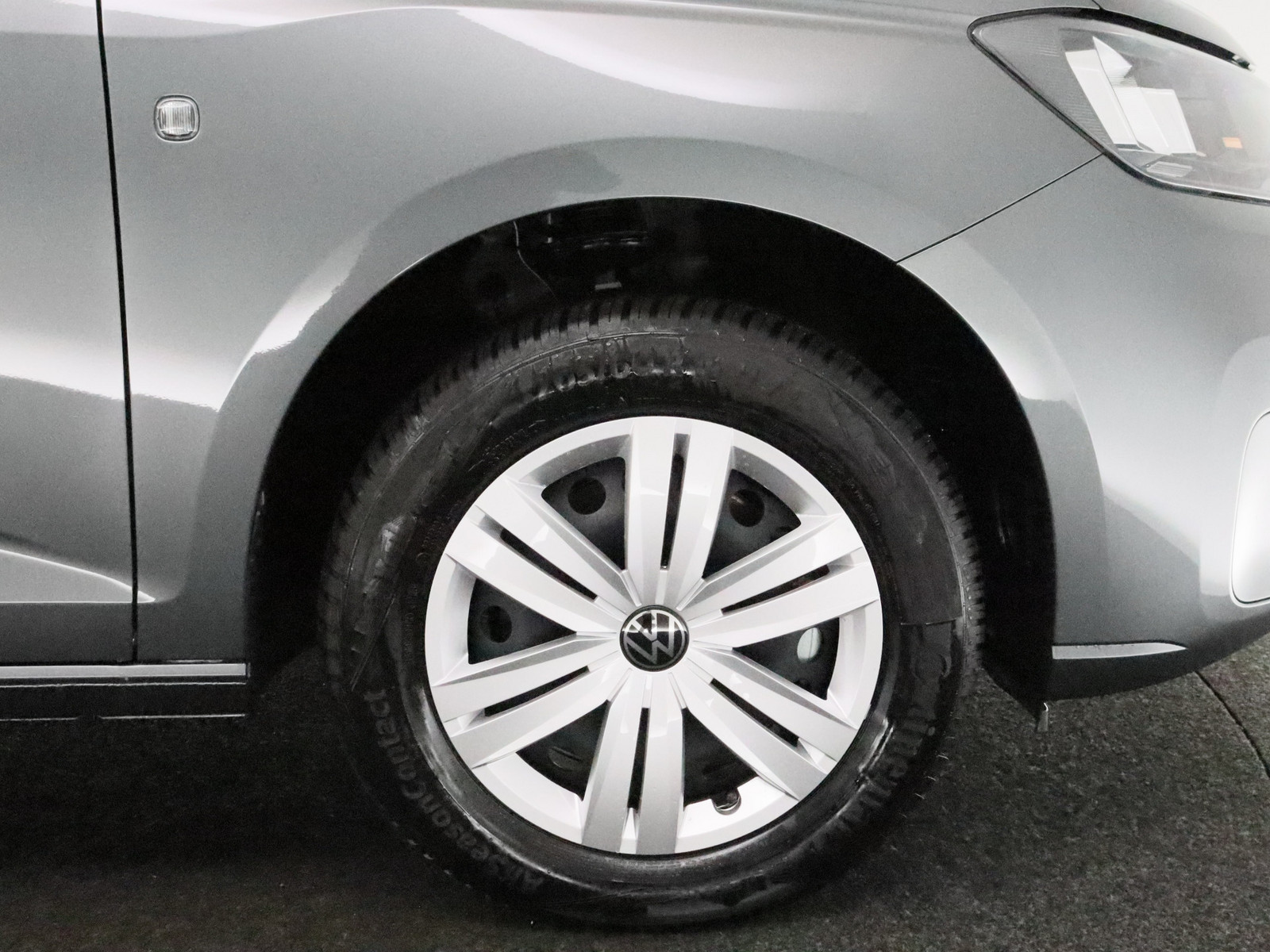 VW Caddy 2.0 TDI Cargo Maxi VW Caddy 2.0 TDI Cargo Maxi