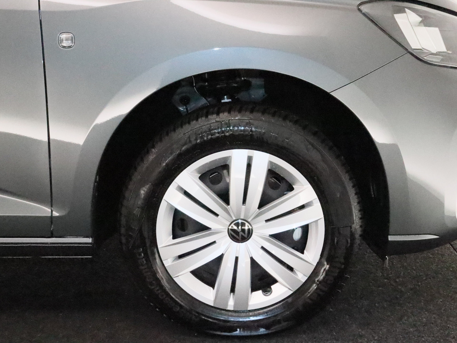 VW Caddy 2.0 TDI Cargo Maxi VW Caddy 2.0 TDI Cargo Maxi