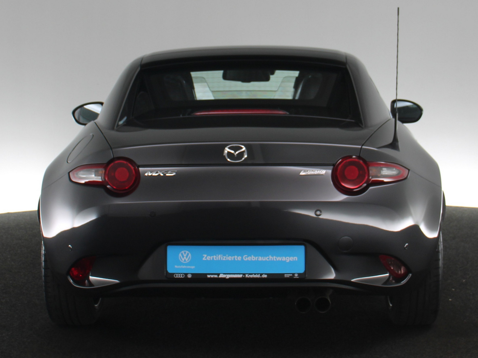 MAZDA MX-5 2.0 Sports-Line RF MAZDA MX-5 2.0 Sports-Line RF