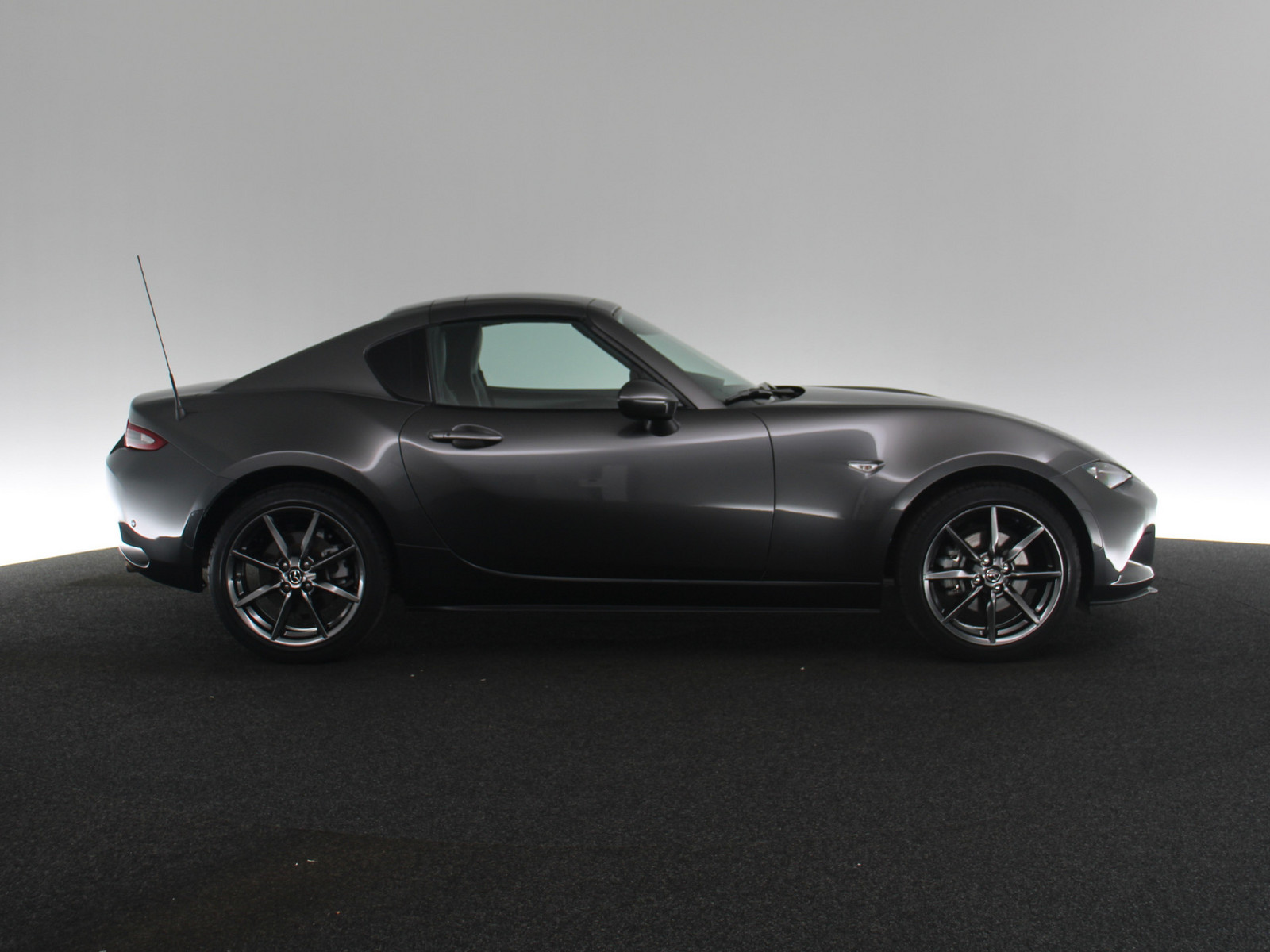 MAZDA MX-5 2.0 Sports-Line RF MAZDA MX-5 2.0 Sports-Line RF