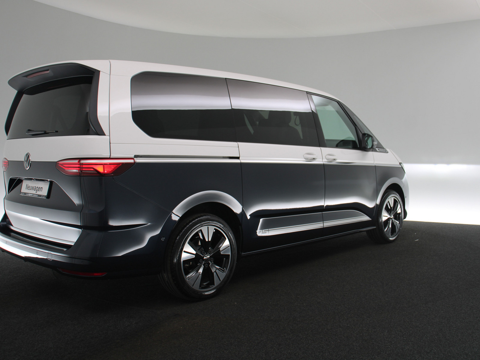 VW T7 Multivan 2.0 TDI Life LÜ VW T7 Multivan 2.0 TDI Life LÜ