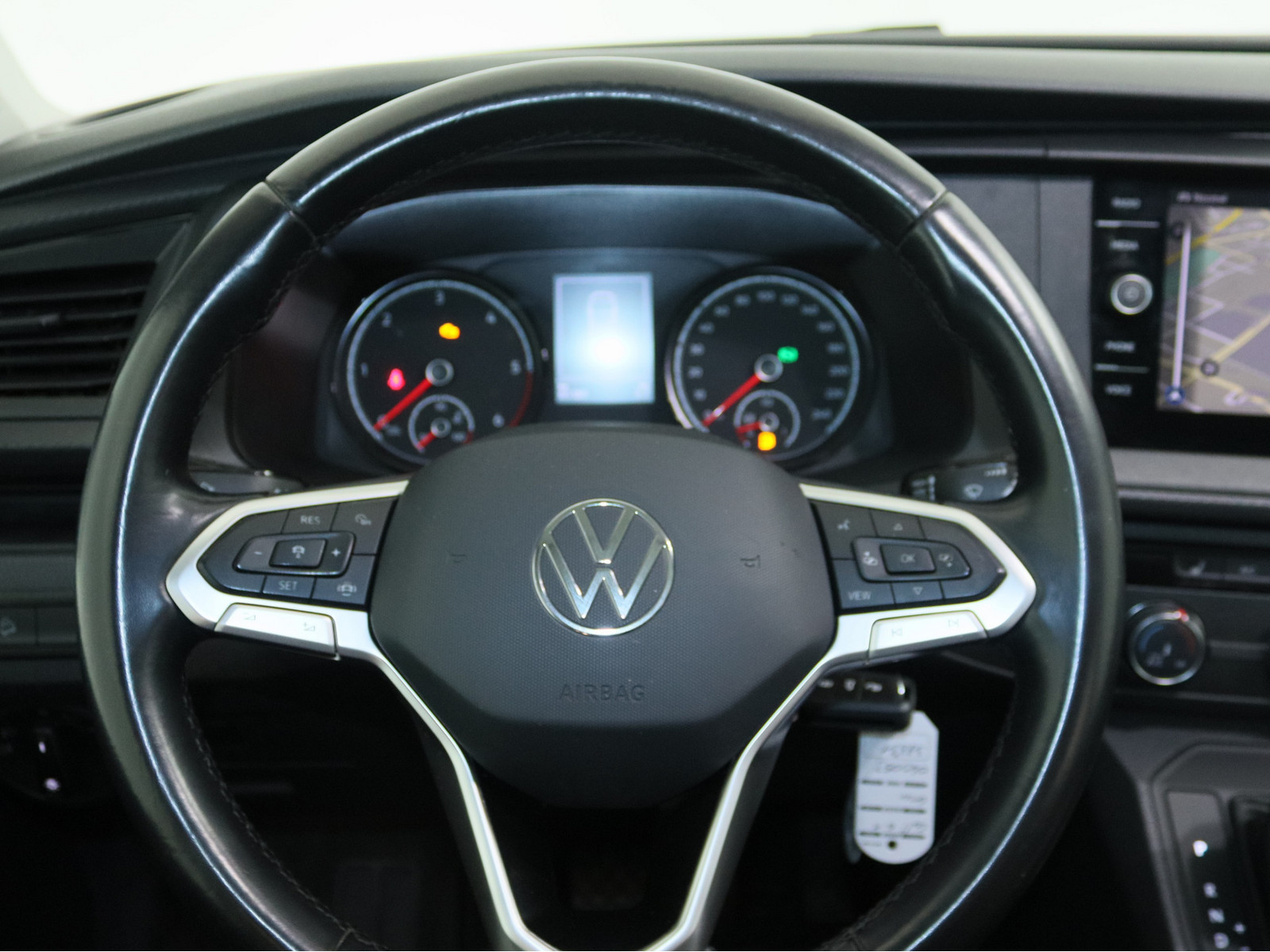 VW T6.1 California 2.0 TDI California Beach Tour 4Motion VW T6.1 California 2.0 TDI California Beach Tour 4Motion