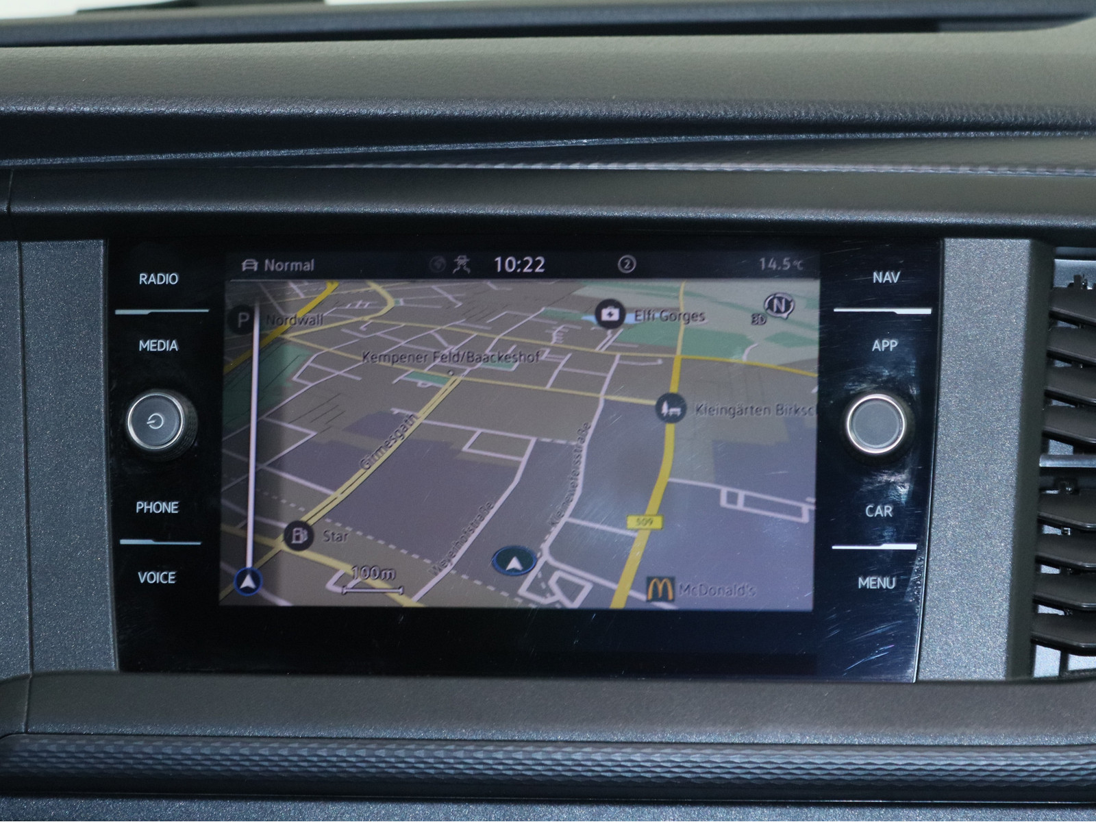 VW T6.1 California 2.0 TDI California Beach Tour 4Motion VW T6.1 California 2.0 TDI California Beach Tour 4Motion