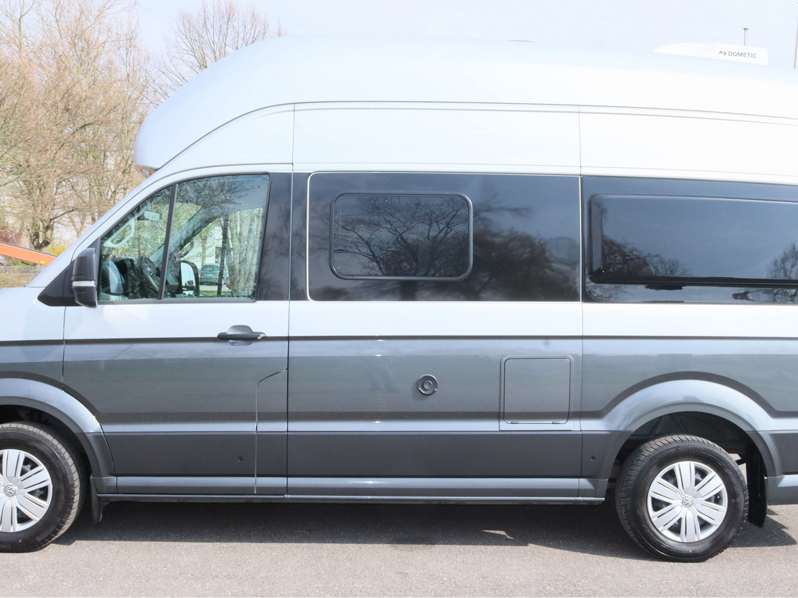 VW Crafter 2.0 TDI Grand California 600 FWD VW Crafter 2.0 TDI Grand California 600 FWD