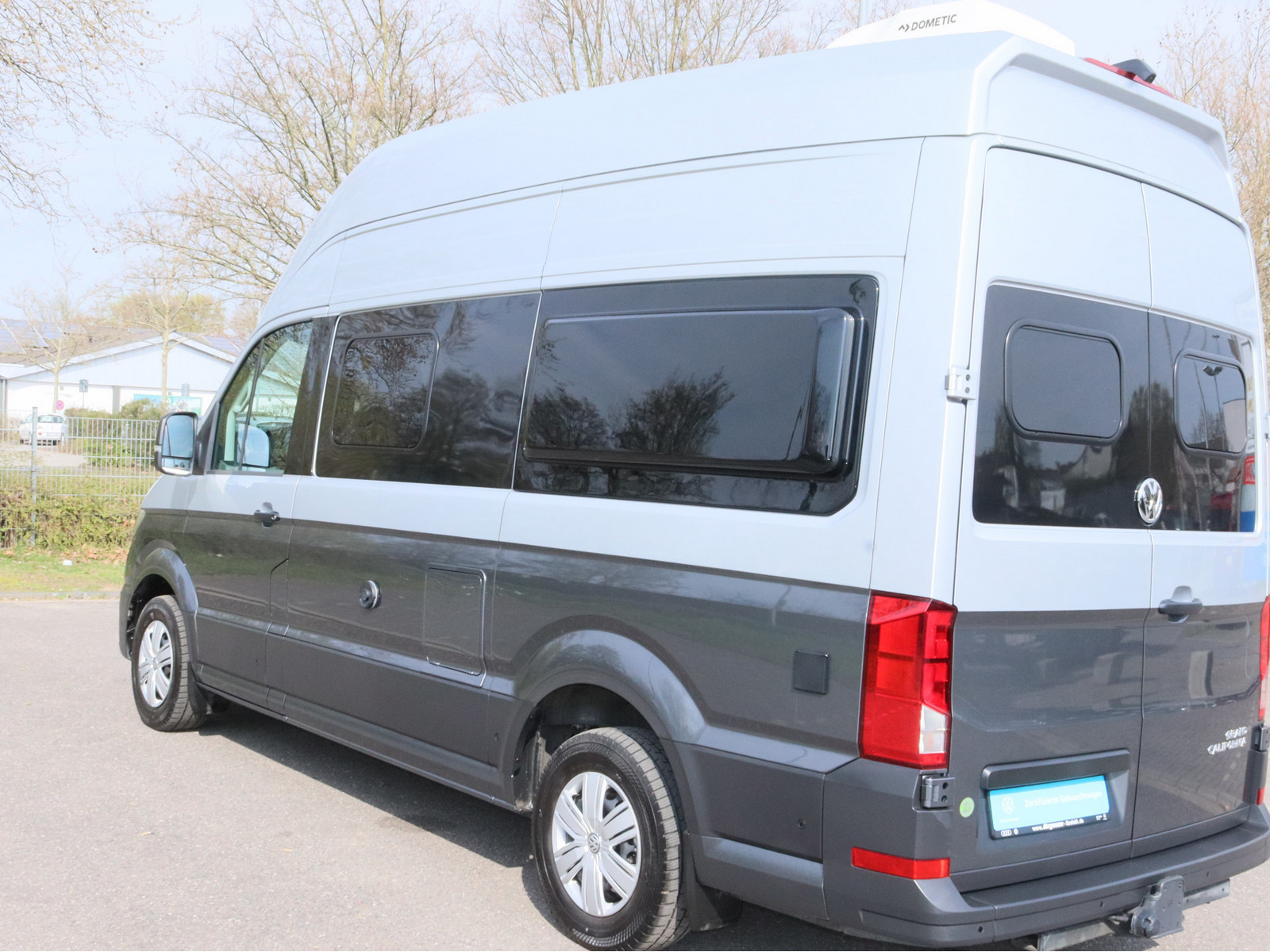 VW Crafter 2.0 TDI Grand California 600 FWD VW Crafter 2.0 TDI Grand California 600 FWD