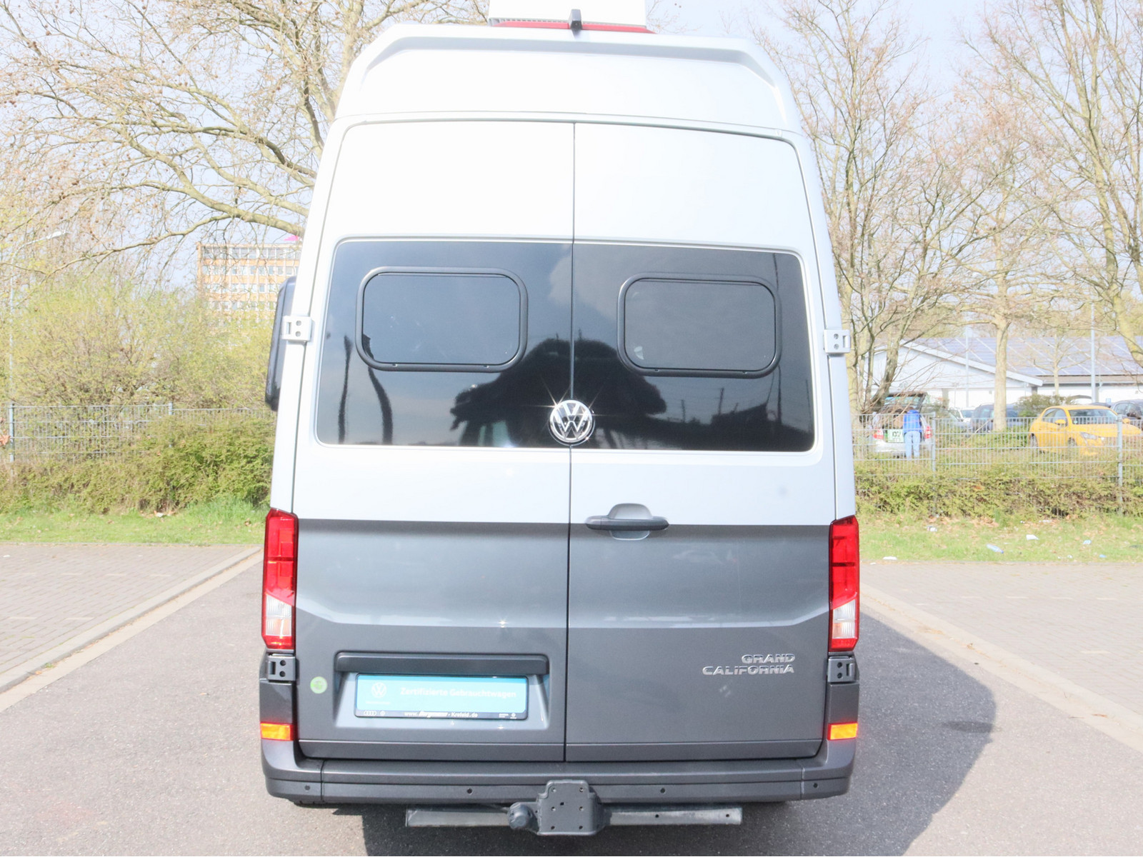 VW Crafter 2.0 TDI Grand California 600 FWD VW Crafter 2.0 TDI Grand California 600 FWD