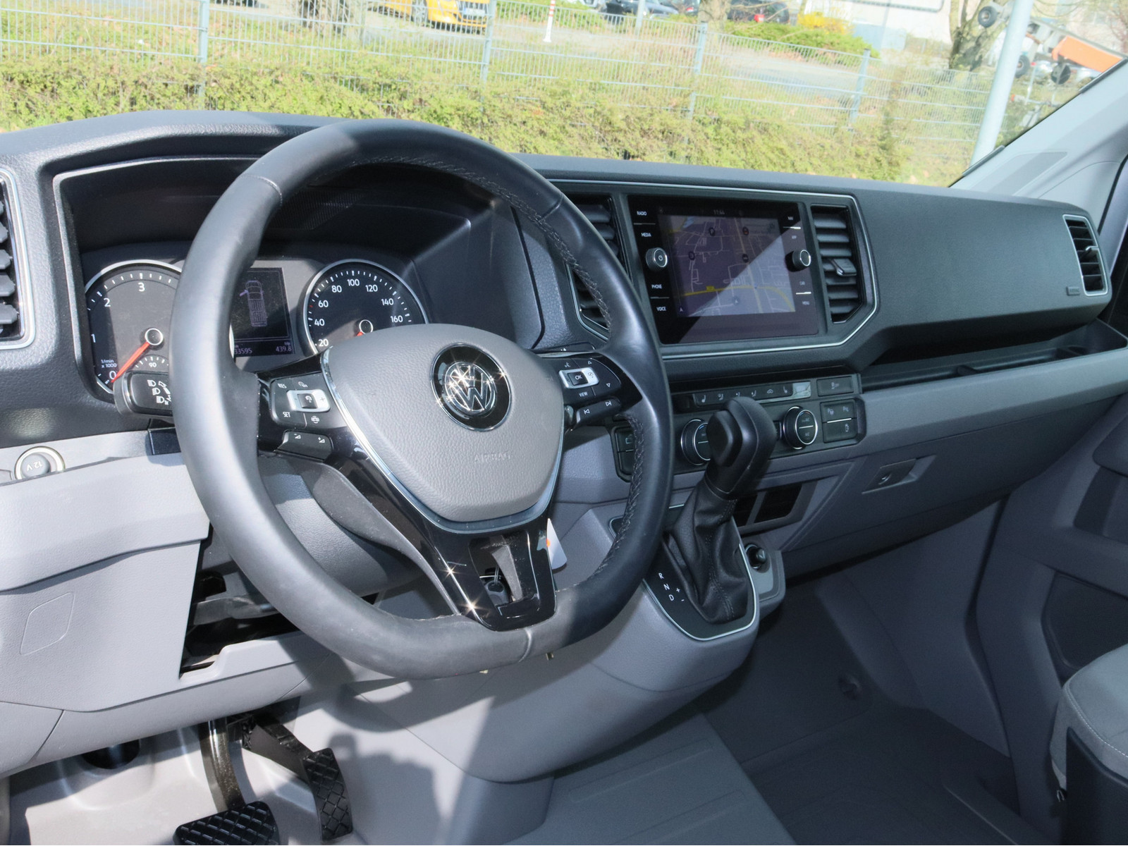 VW Crafter 2.0 TDI Grand California 600 FWD VW Crafter 2.0 TDI Grand California 600 FWD