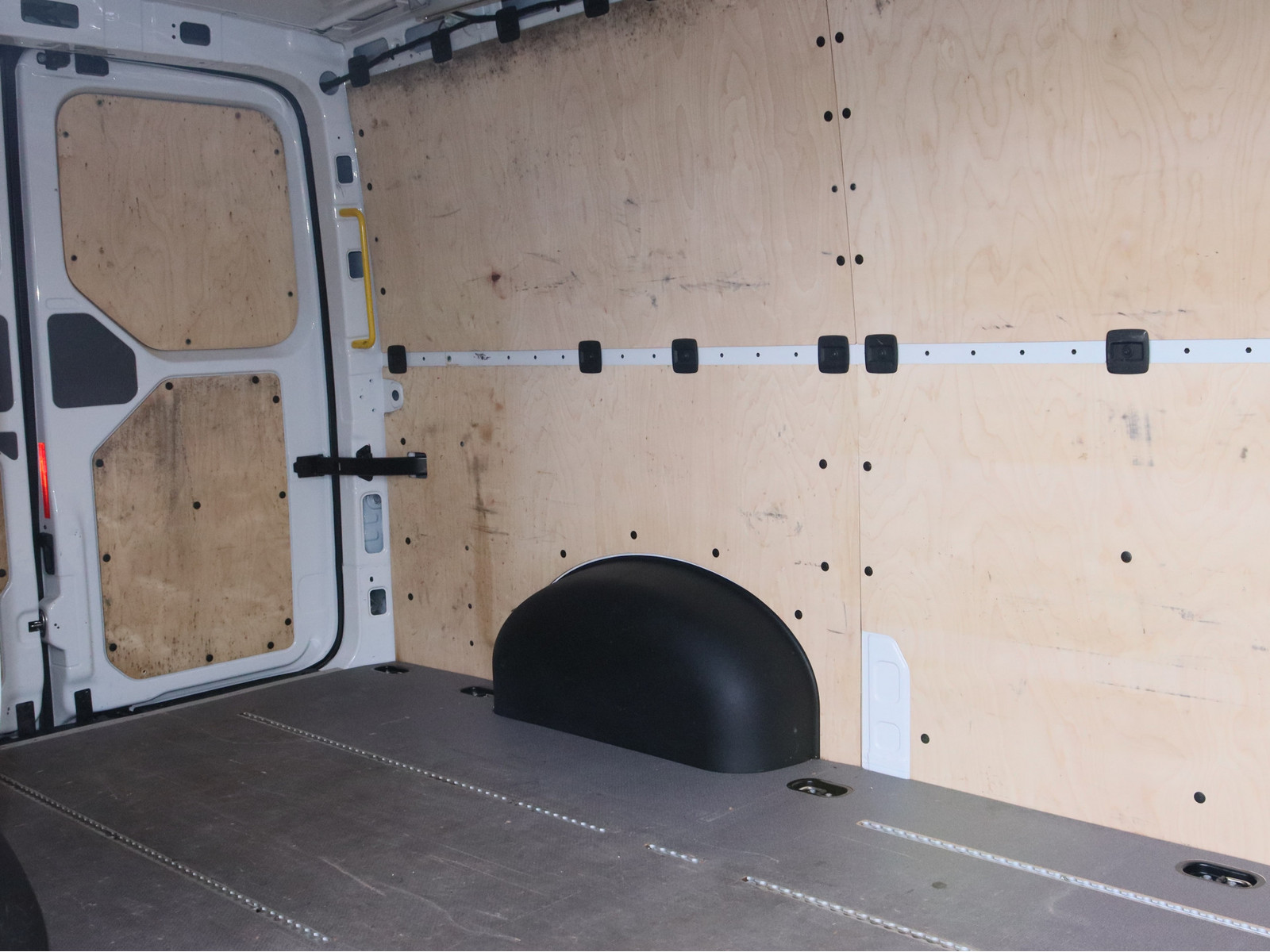 VW Crafter 35 Kasten 2.0 TDI L2H1 VW Crafter 35 Kasten 2.0 TDI L2H1