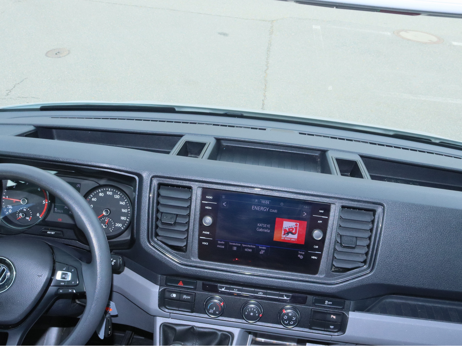 VW Crafter 35 Kasten 2.0 TDI L2H1 VW Crafter 35 Kasten 2.0 TDI L2H1