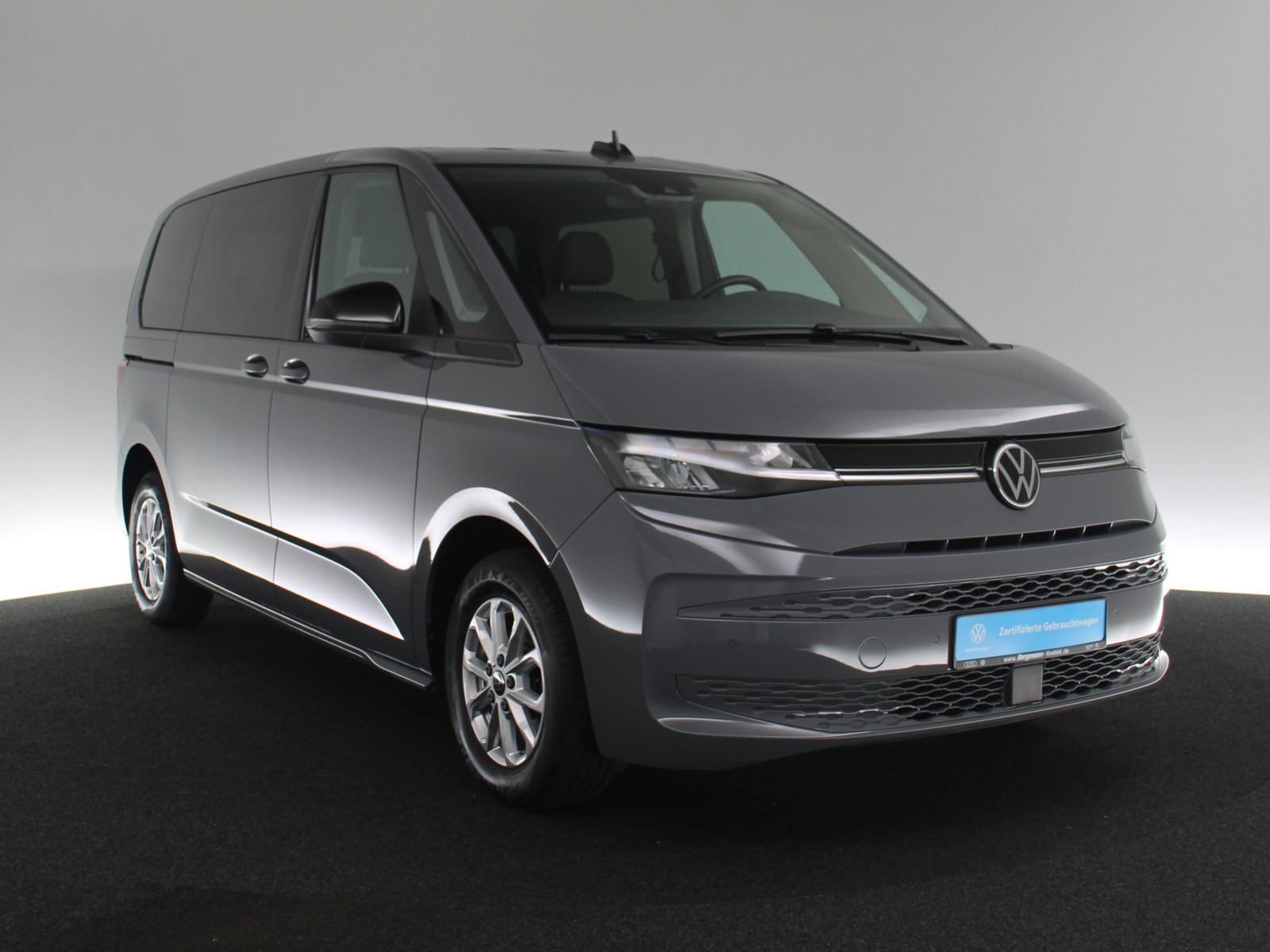 VW Multivan 2.0 TDI Life VW Multivan 2.0 TDI Life
