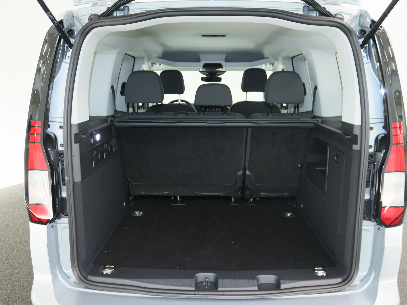 VW Caddy 1.5 TSI Life VW Caddy 1.5 TSI Life