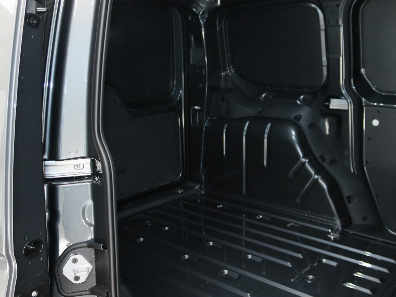 VW Caddy 2.0 TDI Cargo VW Caddy 2.0 TDI Cargo